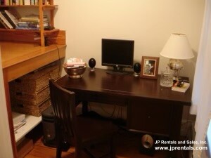 11 Cranston St, Jamaica Plain