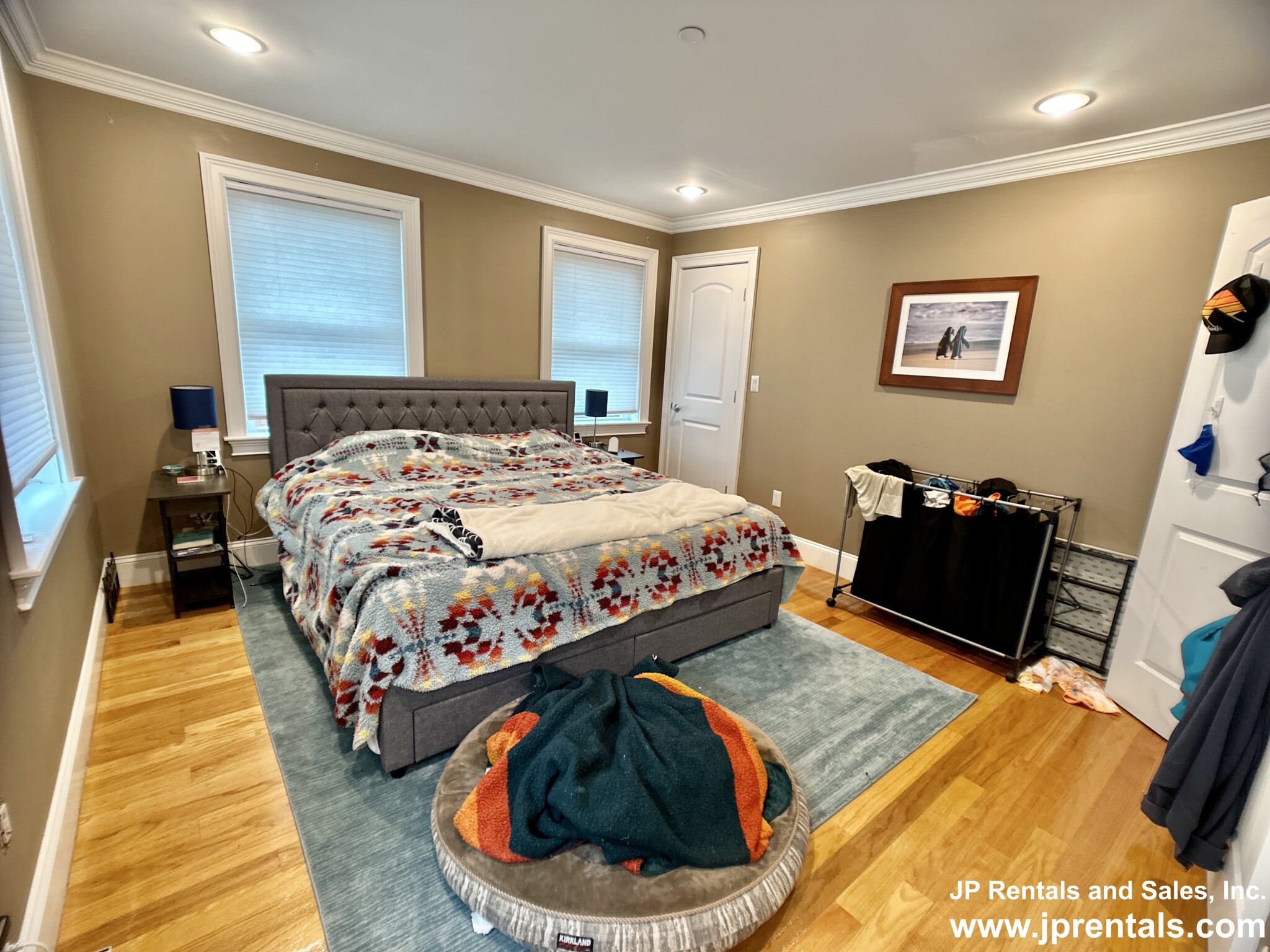 24 Custer St, Jamaica Plain