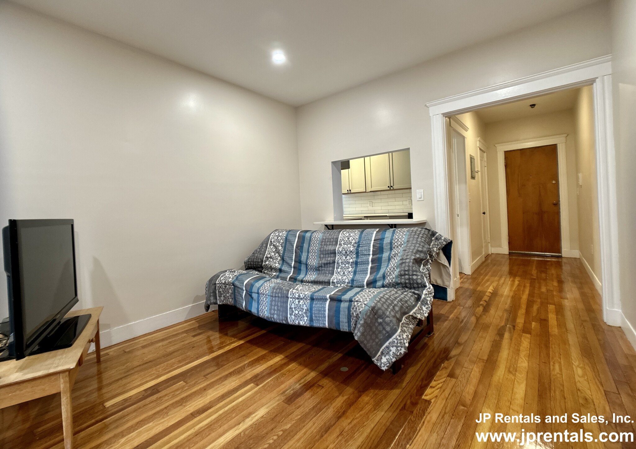 335 Huntington Ave, Jamaica Plain