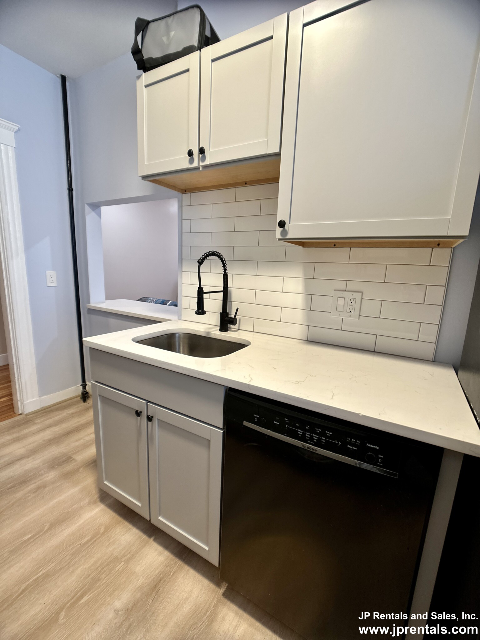 335 Huntington Ave, Jamaica Plain