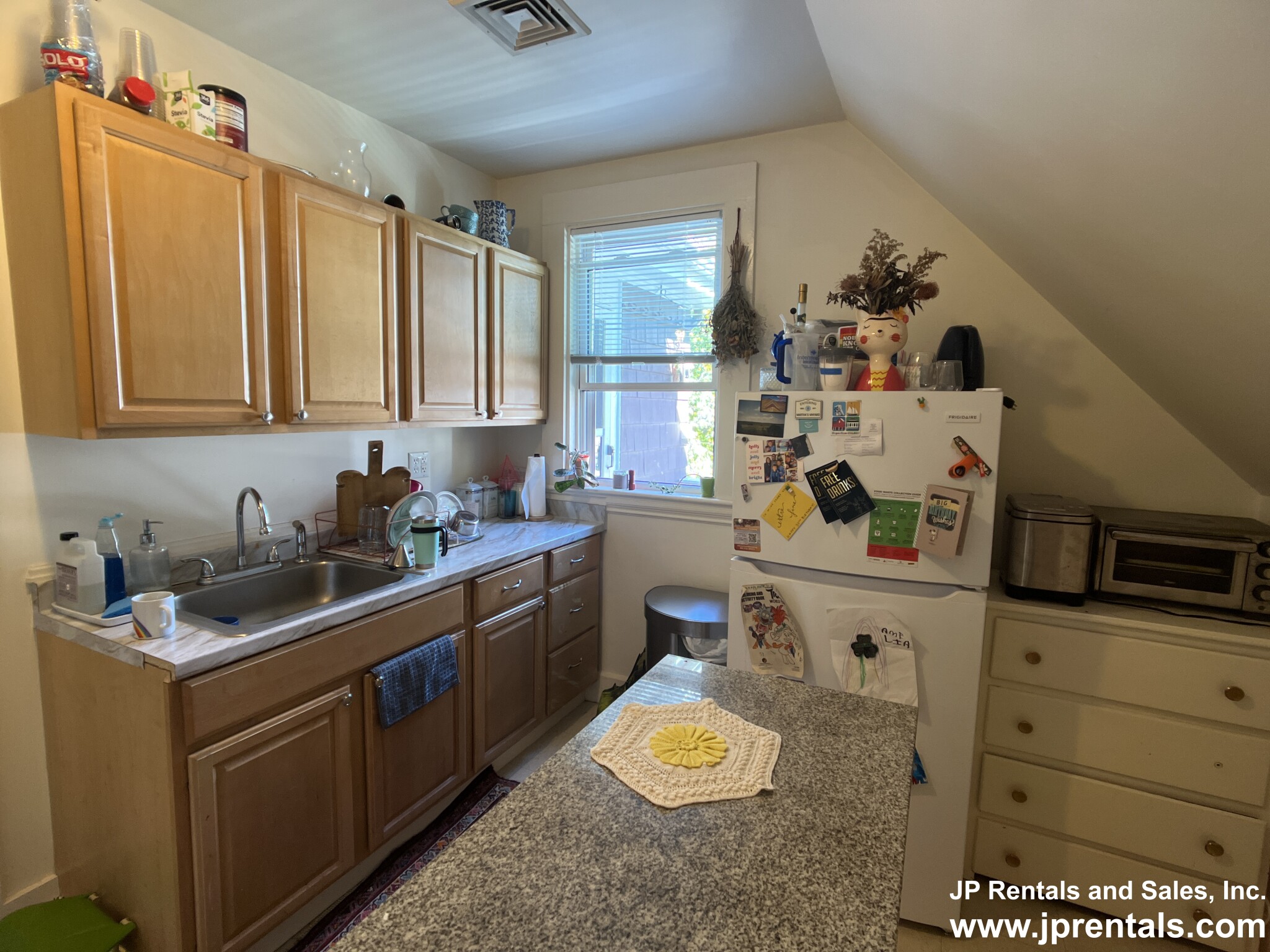 98 Paul Gore St, Jamaica Plain