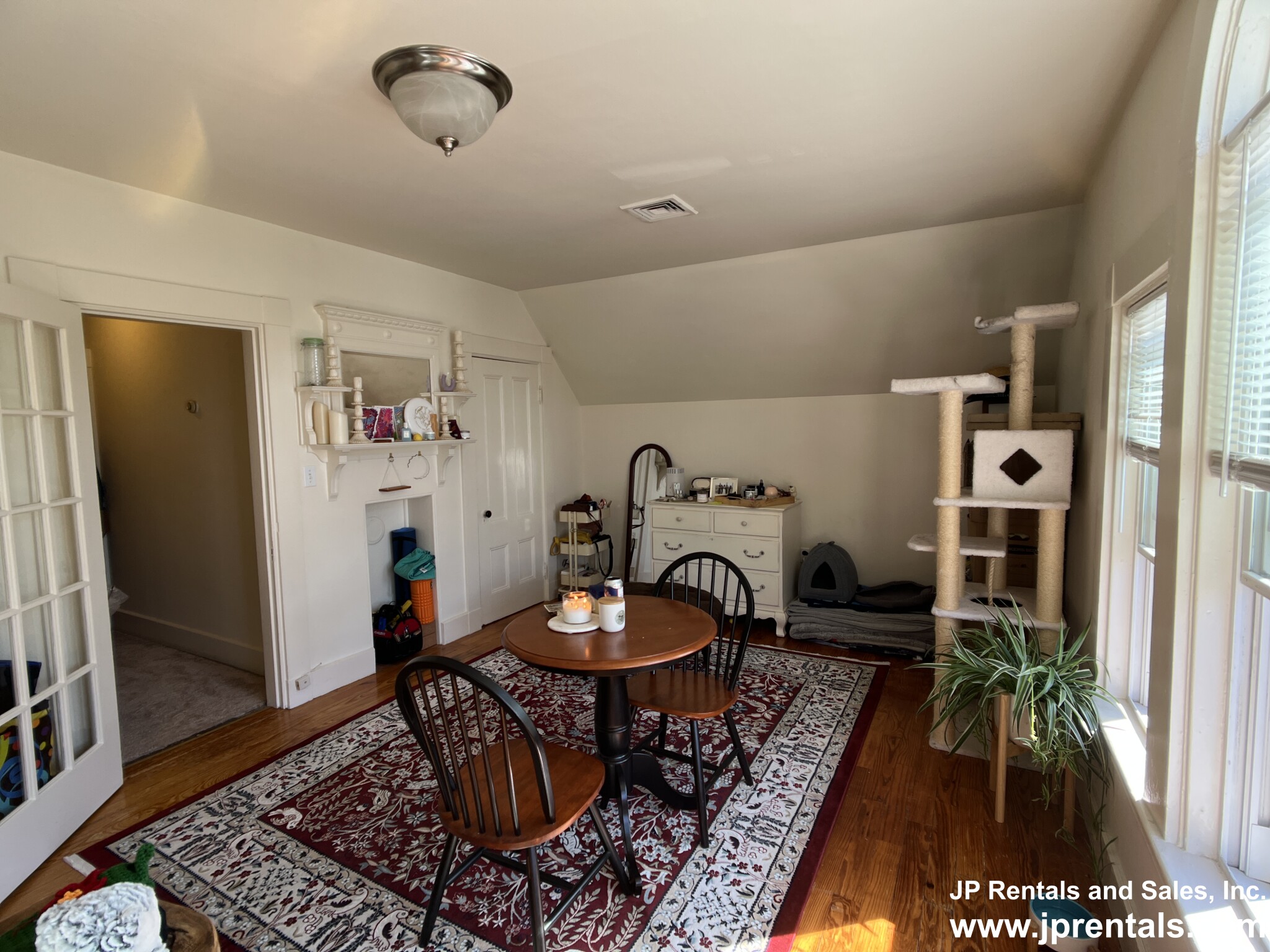 98 Paul Gore St, Jamaica Plain