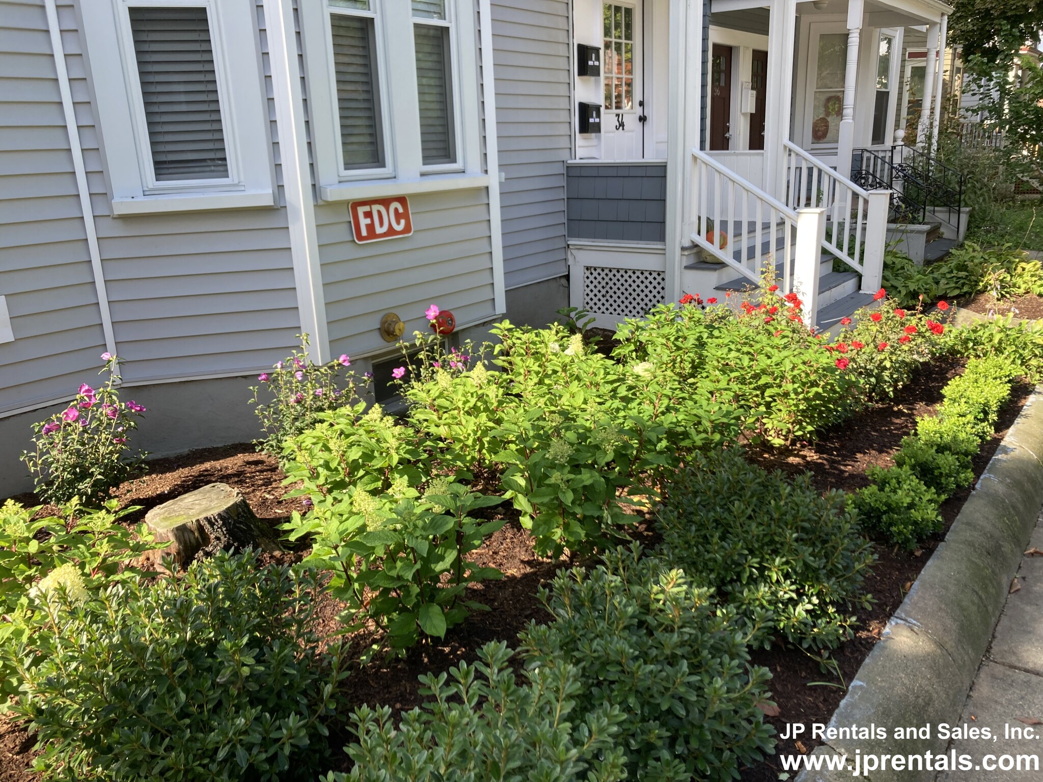 34 Evergreen St, Jamaica Plain