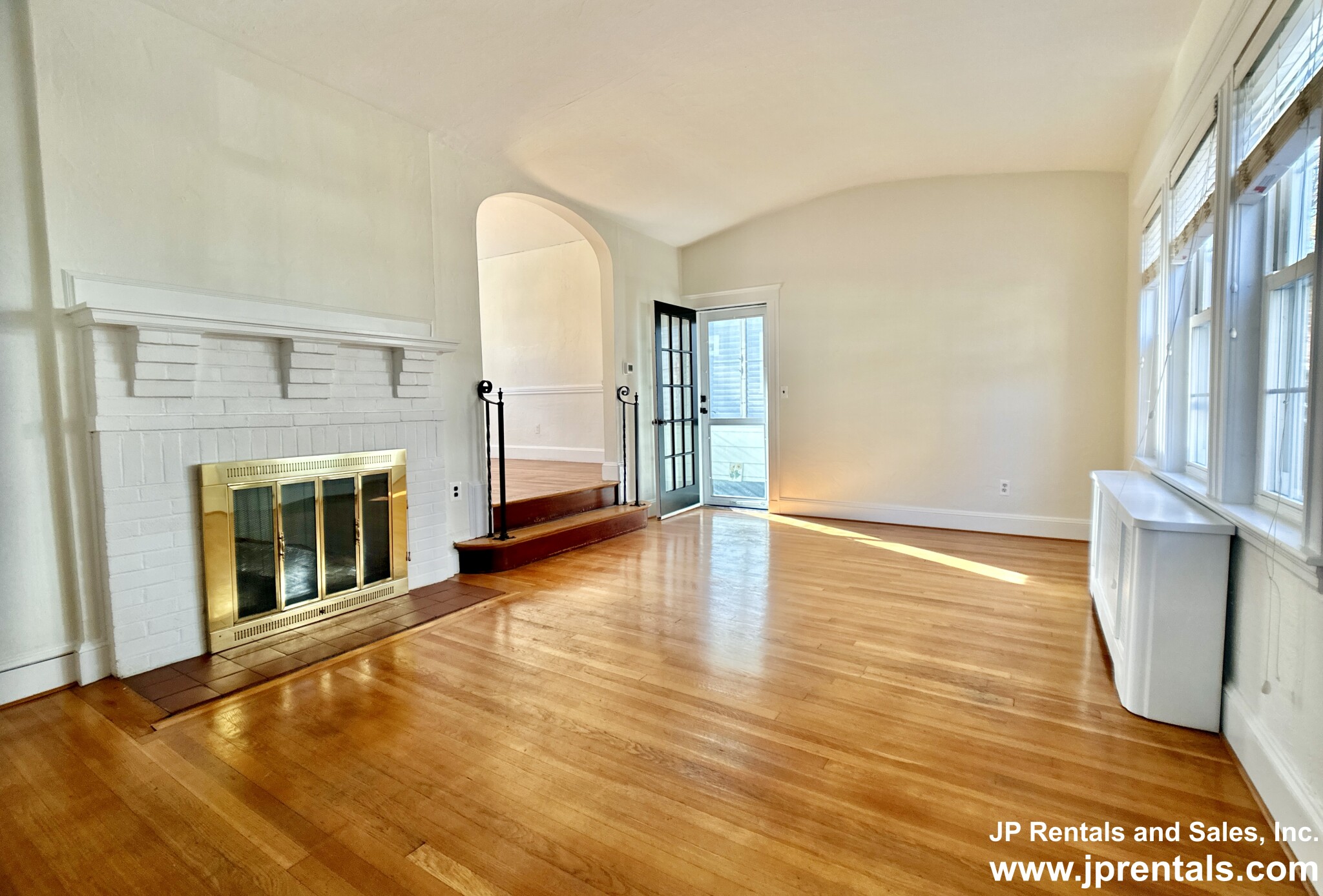 111 Montclair Ave, West Roxbury