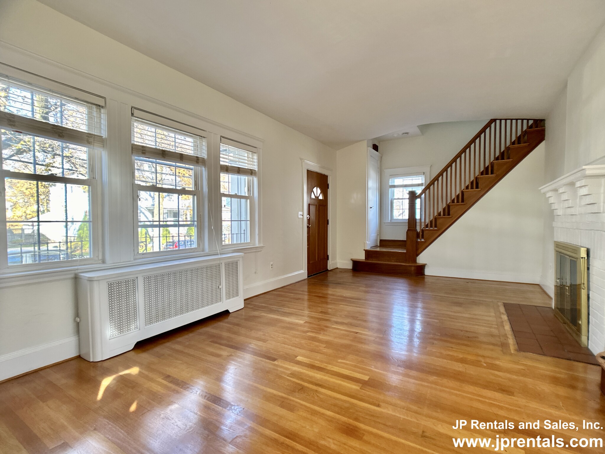 111 Montclair Ave, West Roxbury
