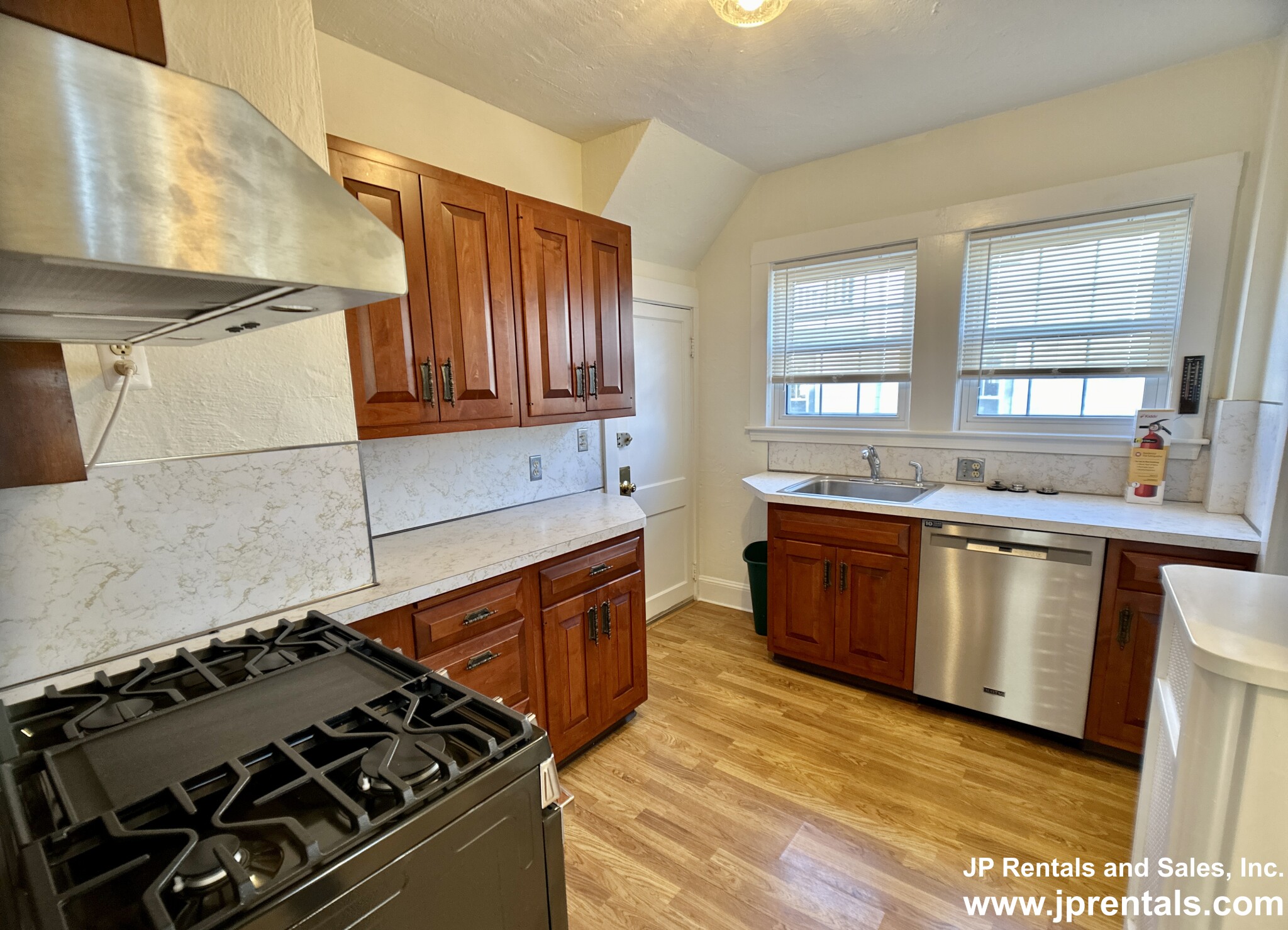 111 Montclair Ave, West Roxbury