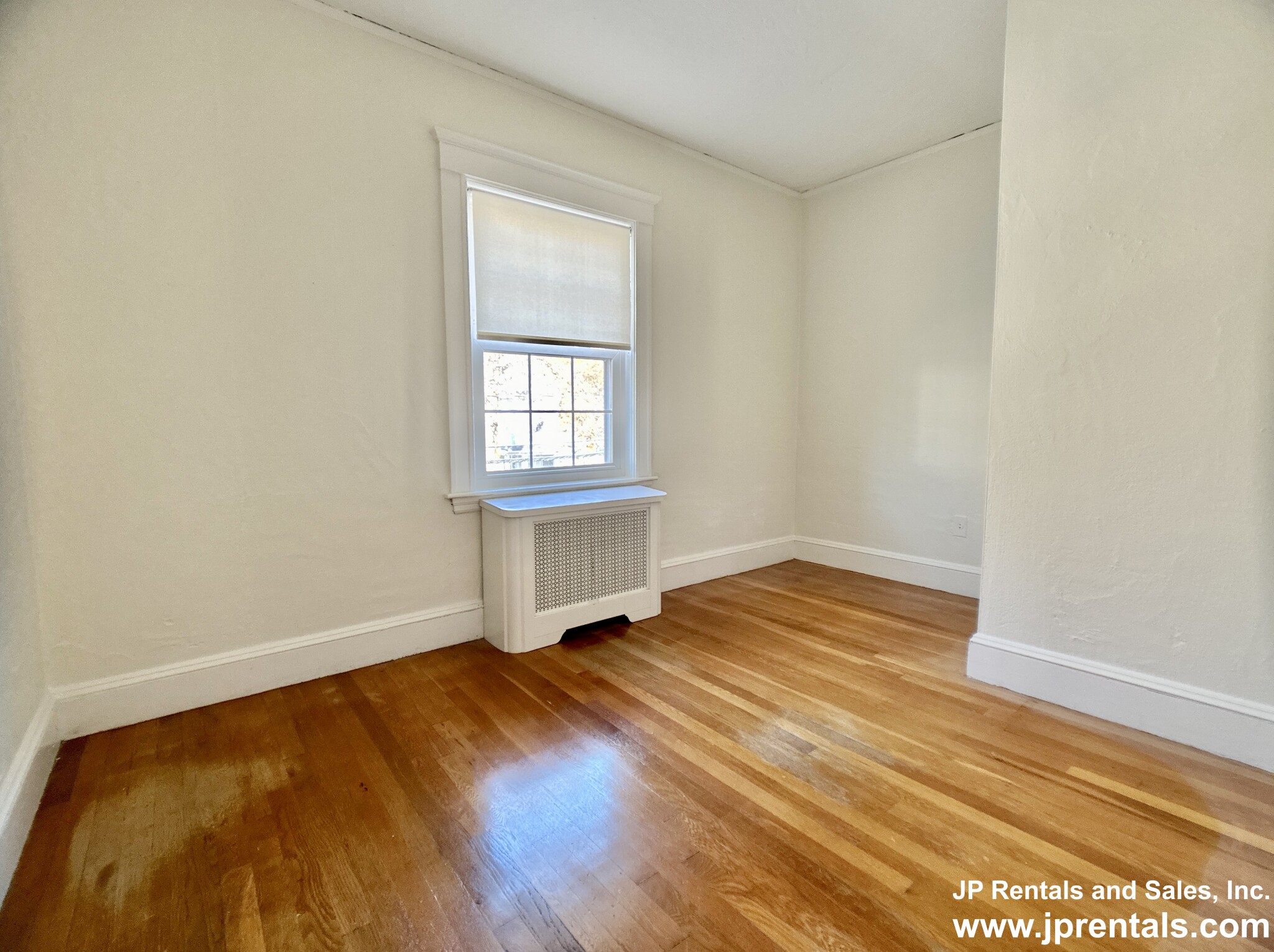 111 Montclair Ave, West Roxbury