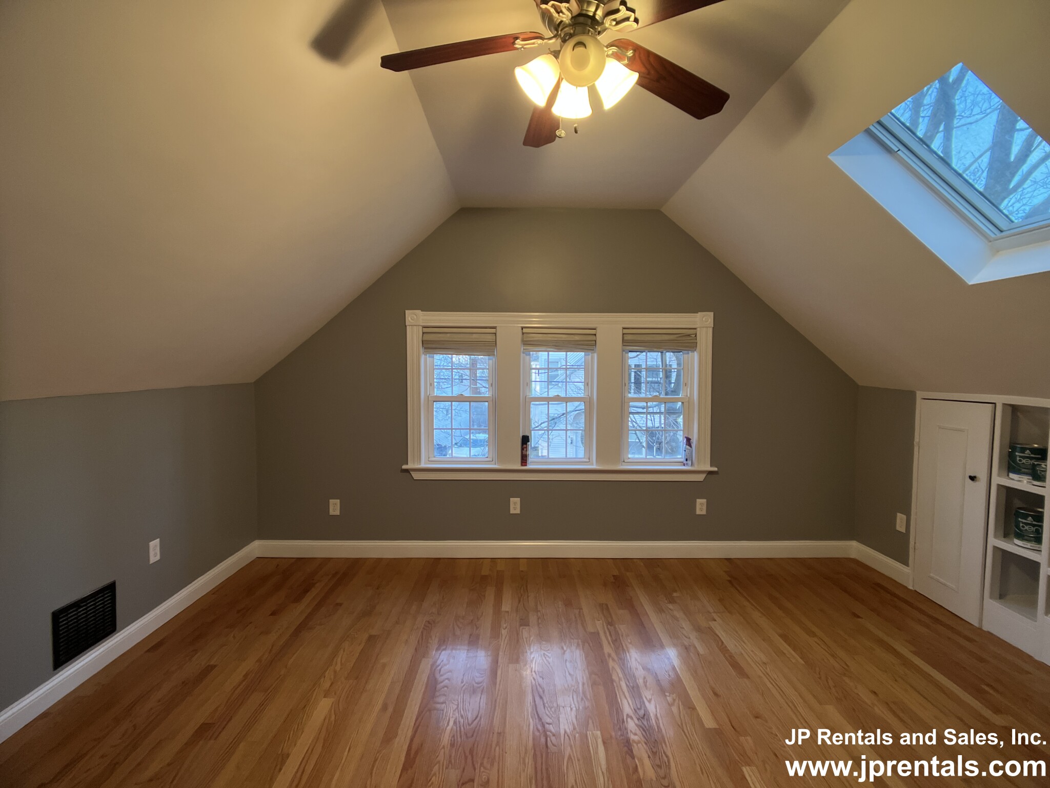 7 Murdock Ave, Quincy Center