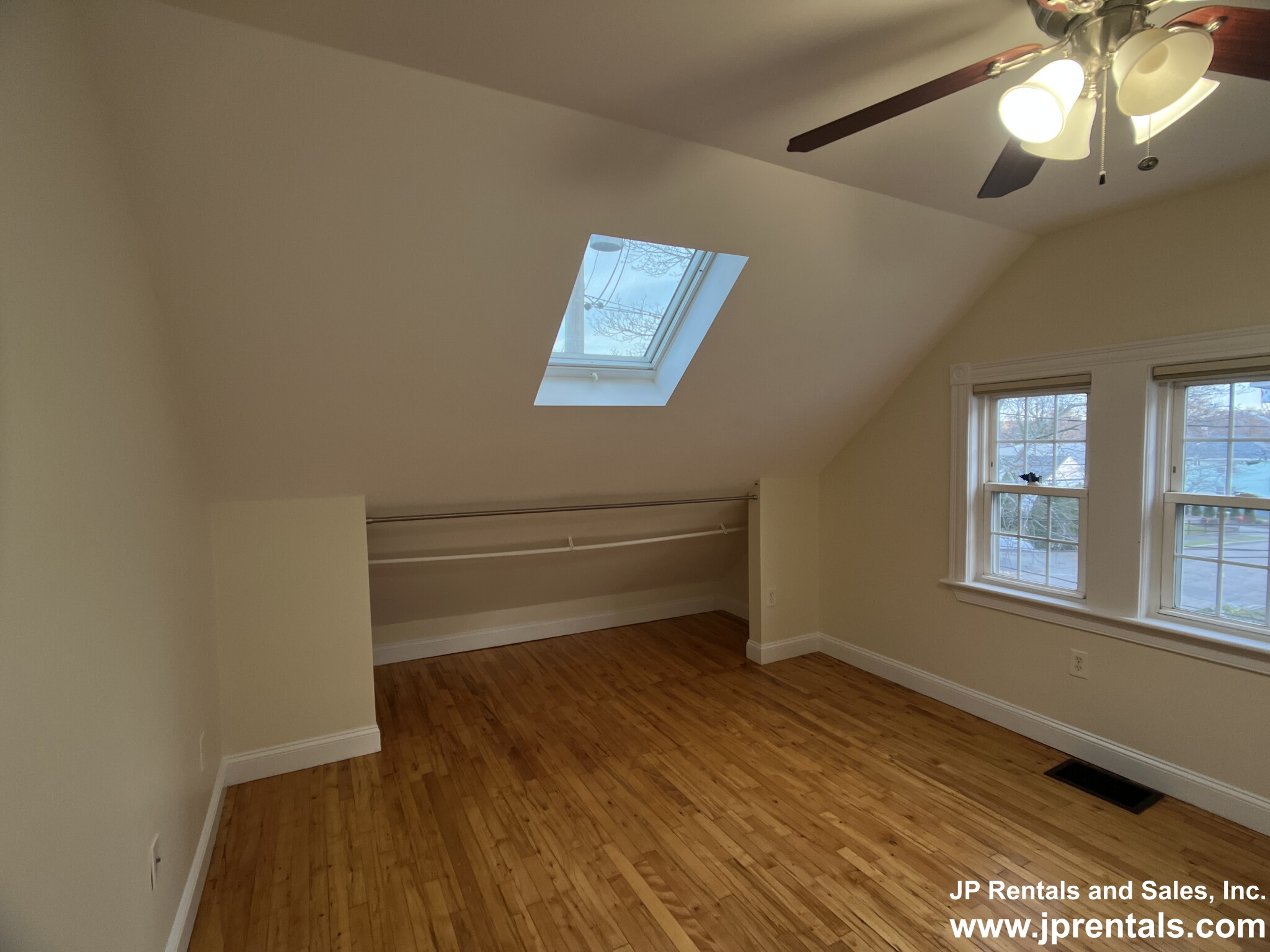 7 Murdock Ave, Quincy Center