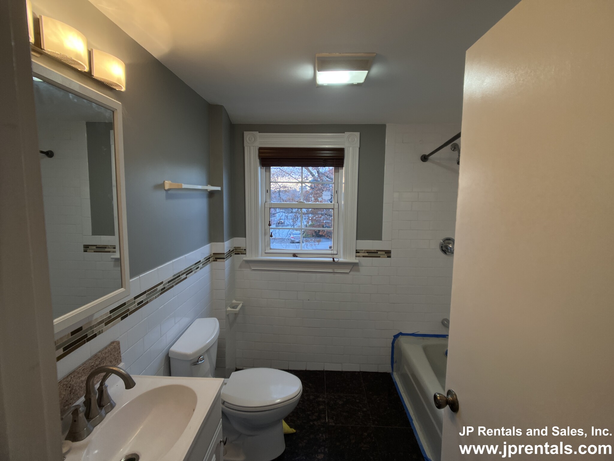 7 Murdock Ave, Quincy Center