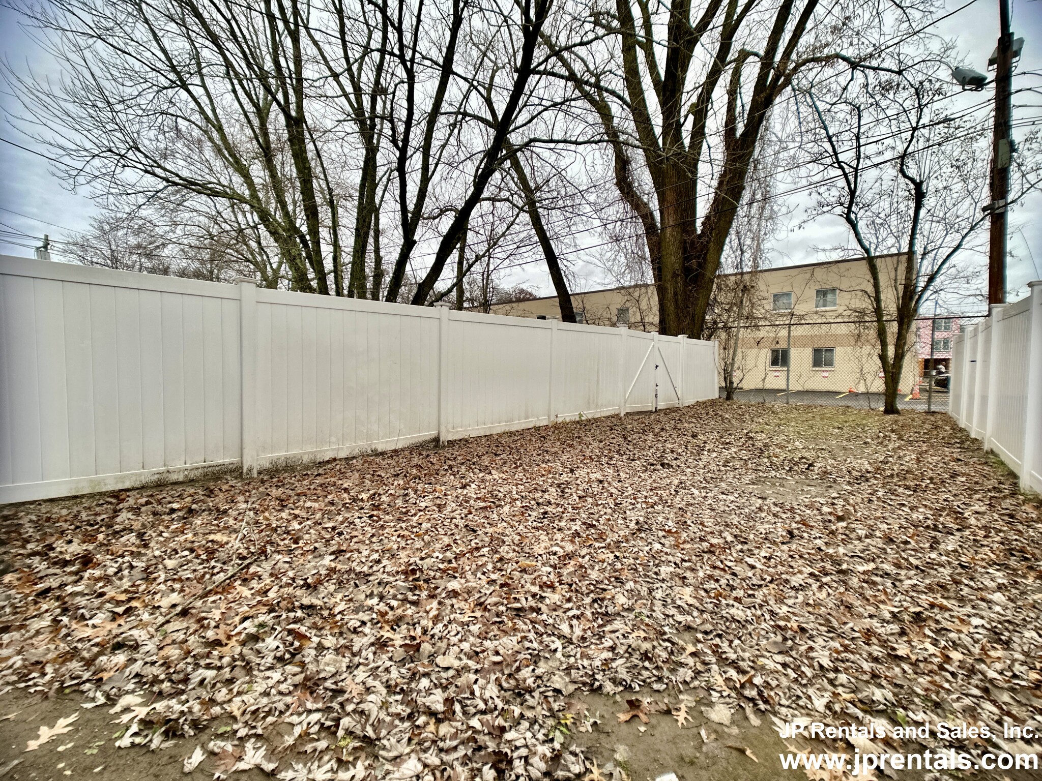 638 Canterbury St, Roslindale