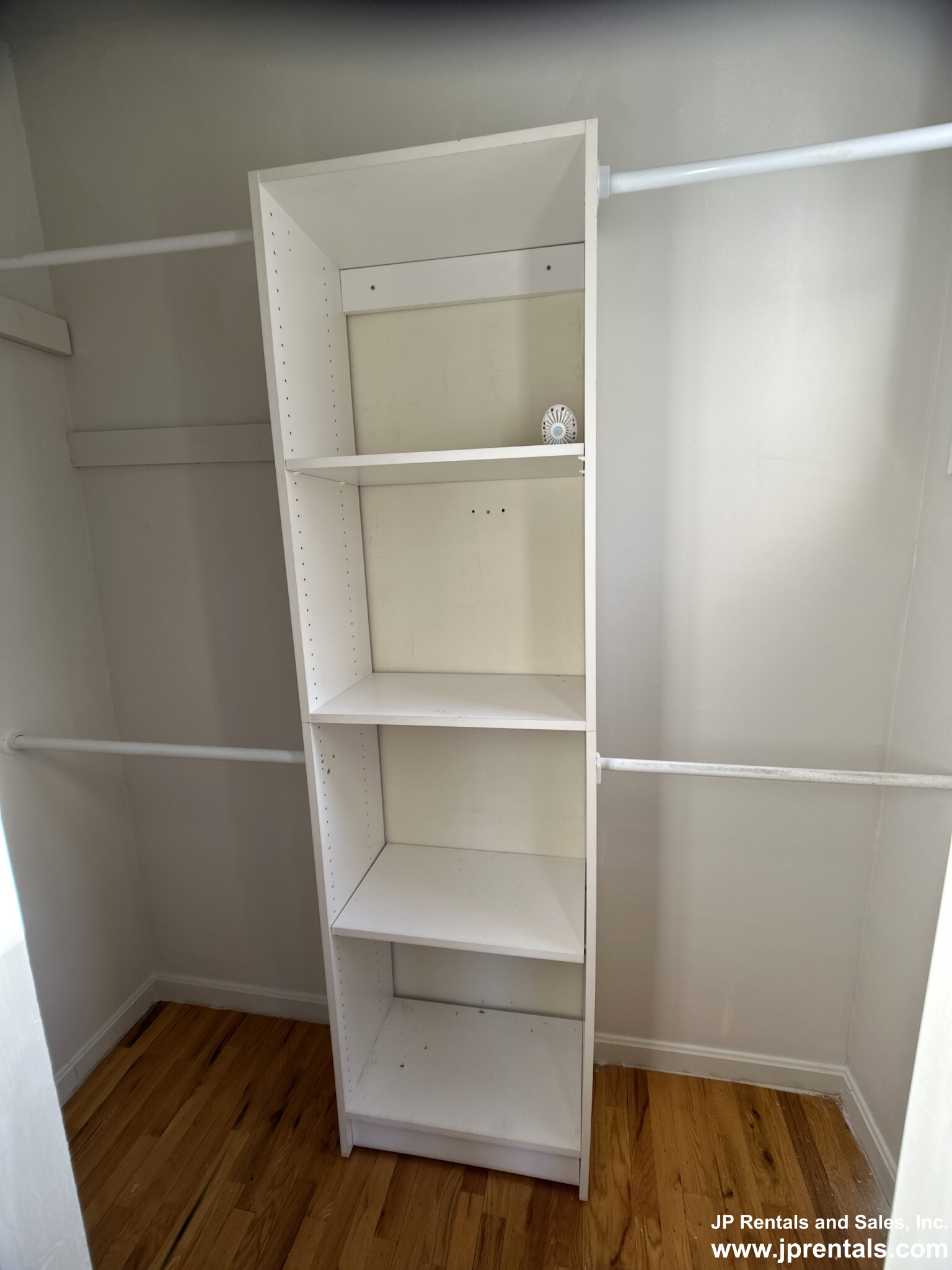 30 Amherst St, Roslindale