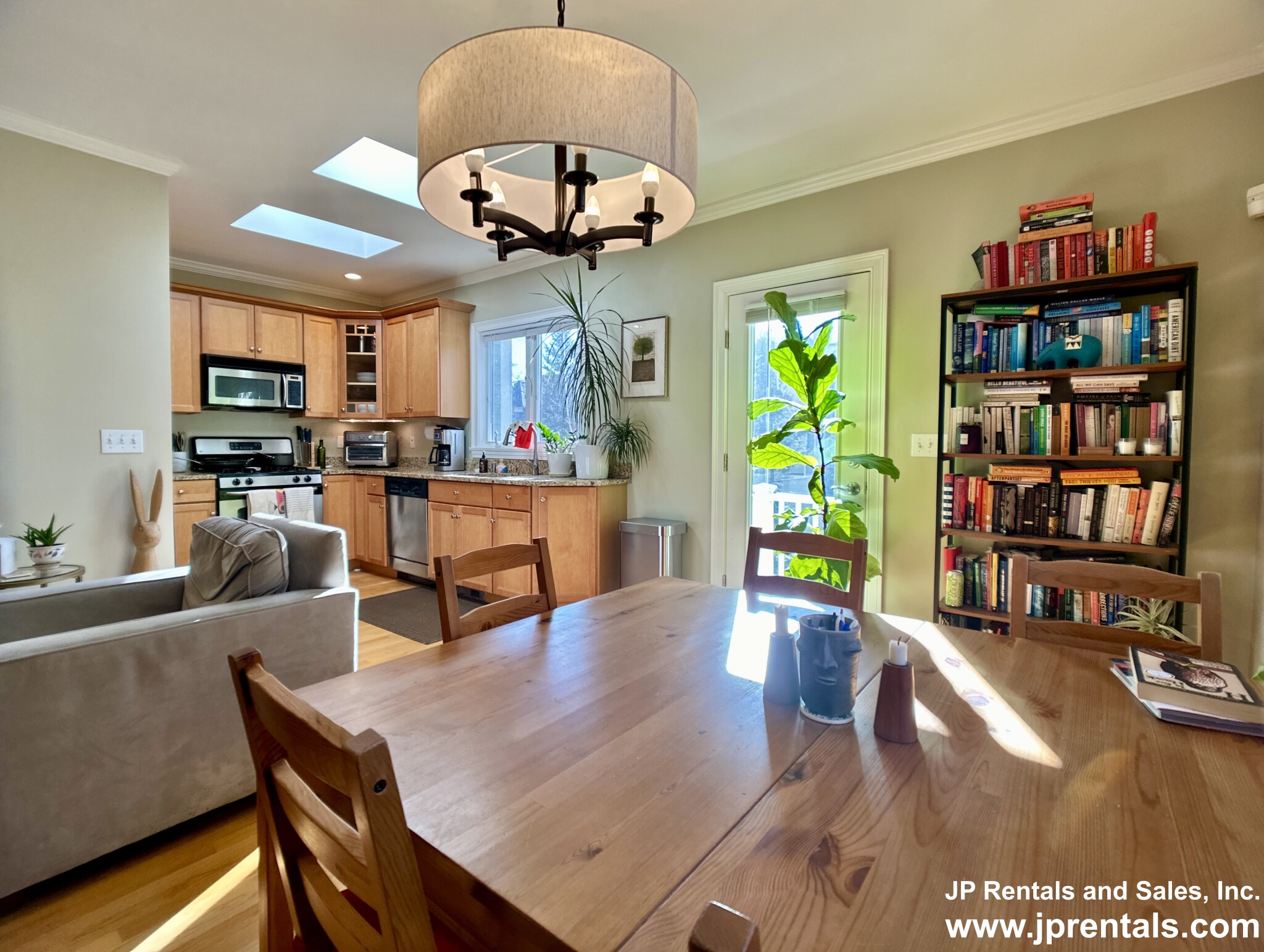 25 Parley Ave, Jamaica Plain