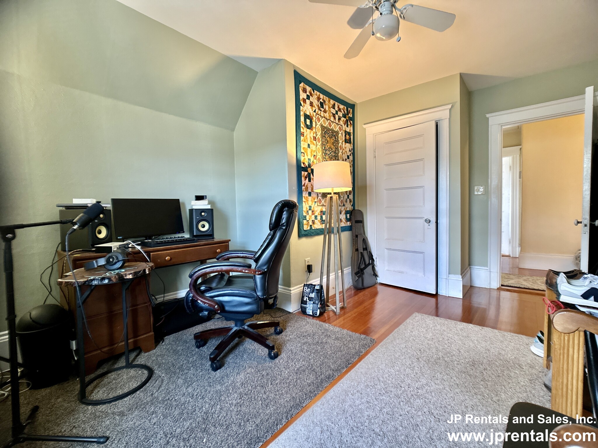 362 Arborway, Jamaica Plain