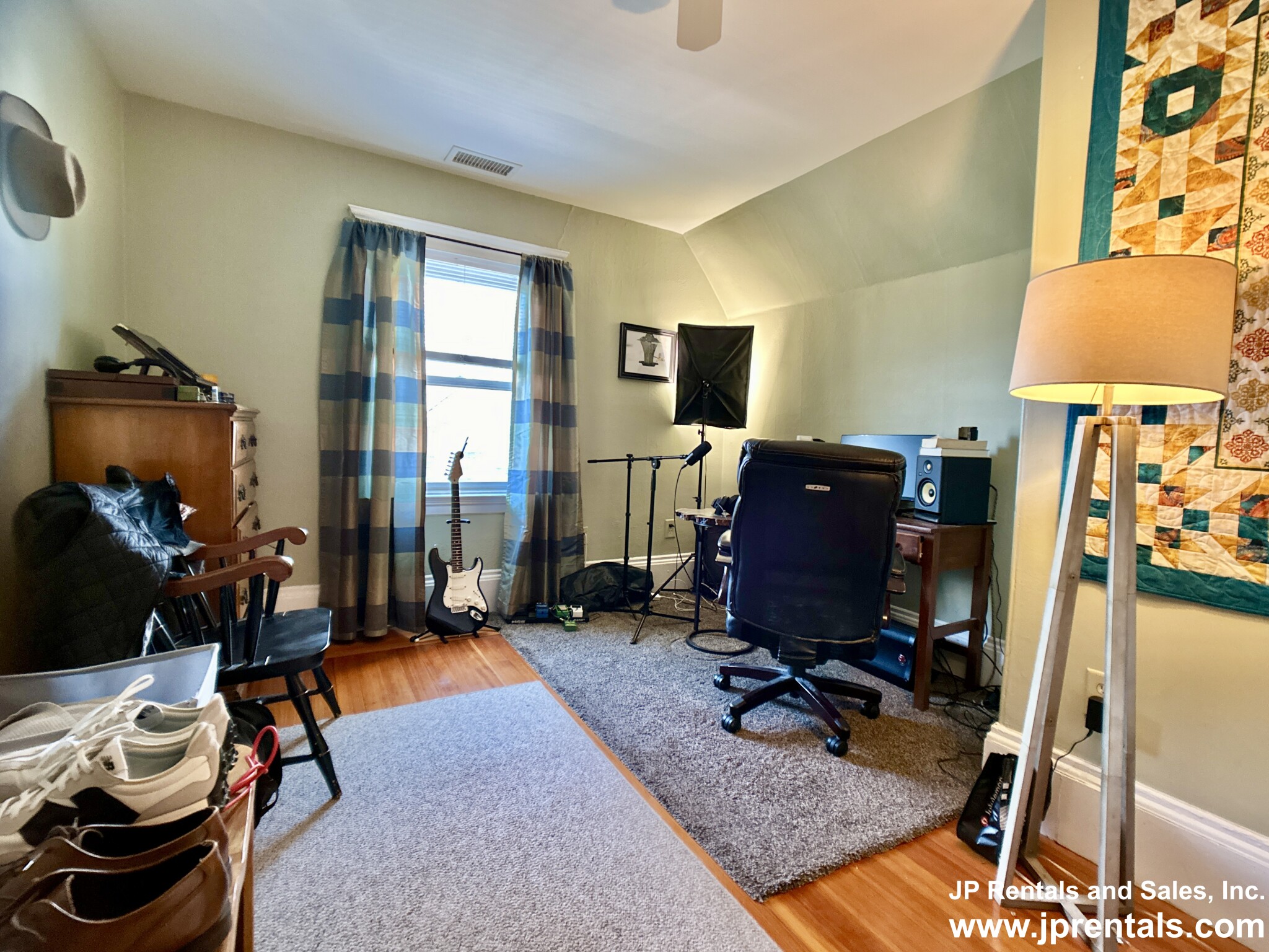 362 Arborway, Jamaica Plain