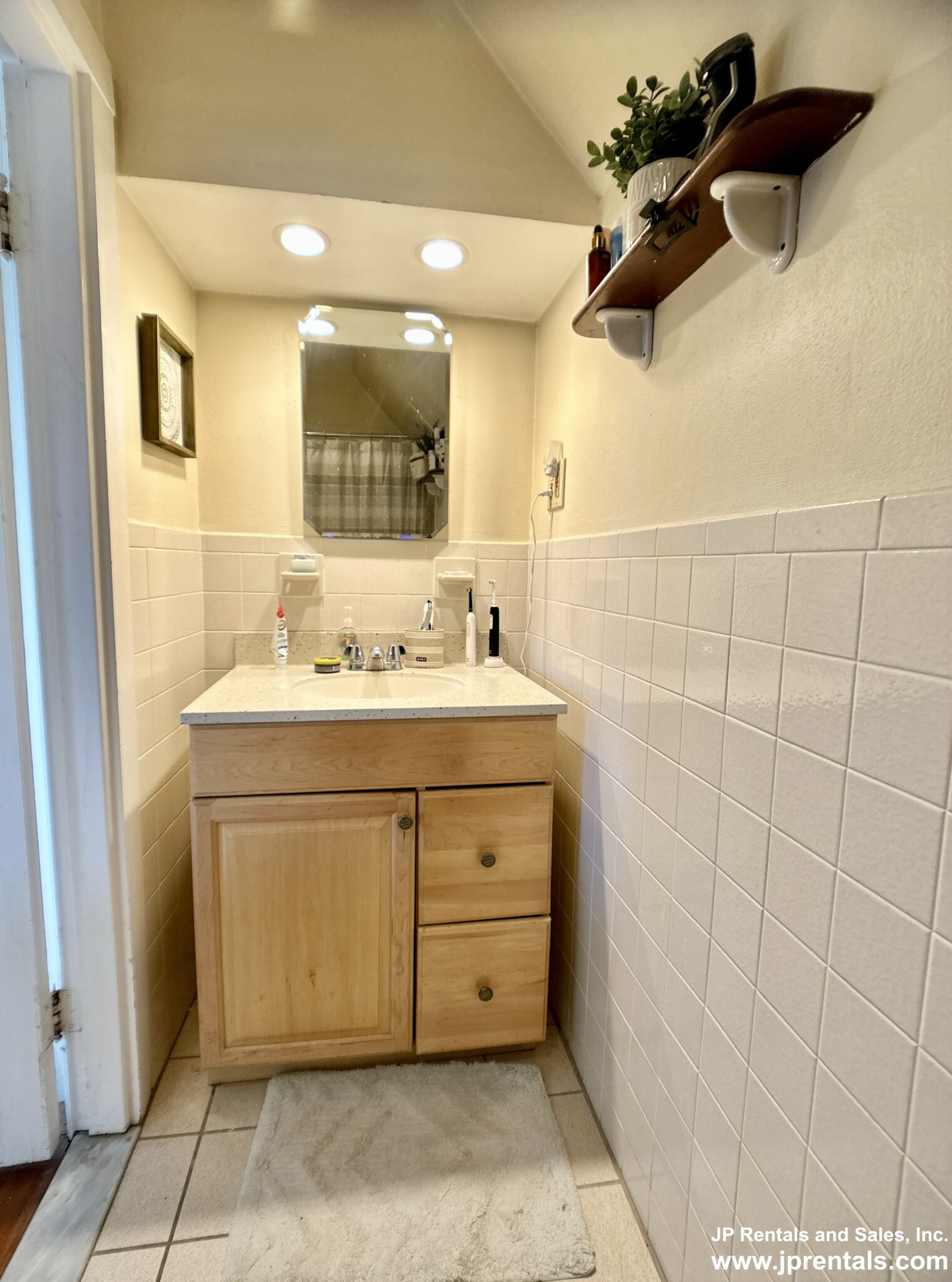 362 Arborway, Jamaica Plain