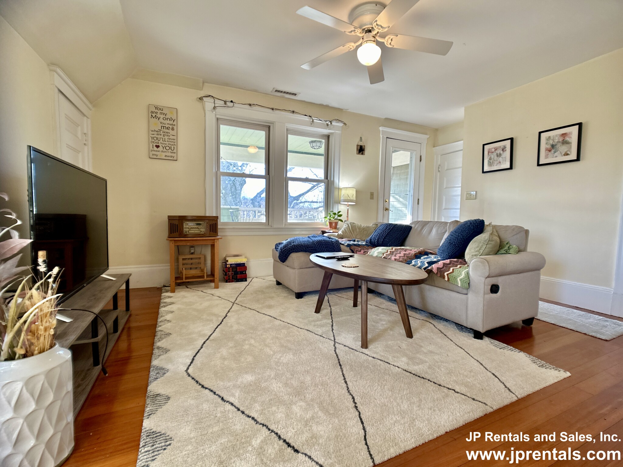 362 Arborway, Jamaica Plain