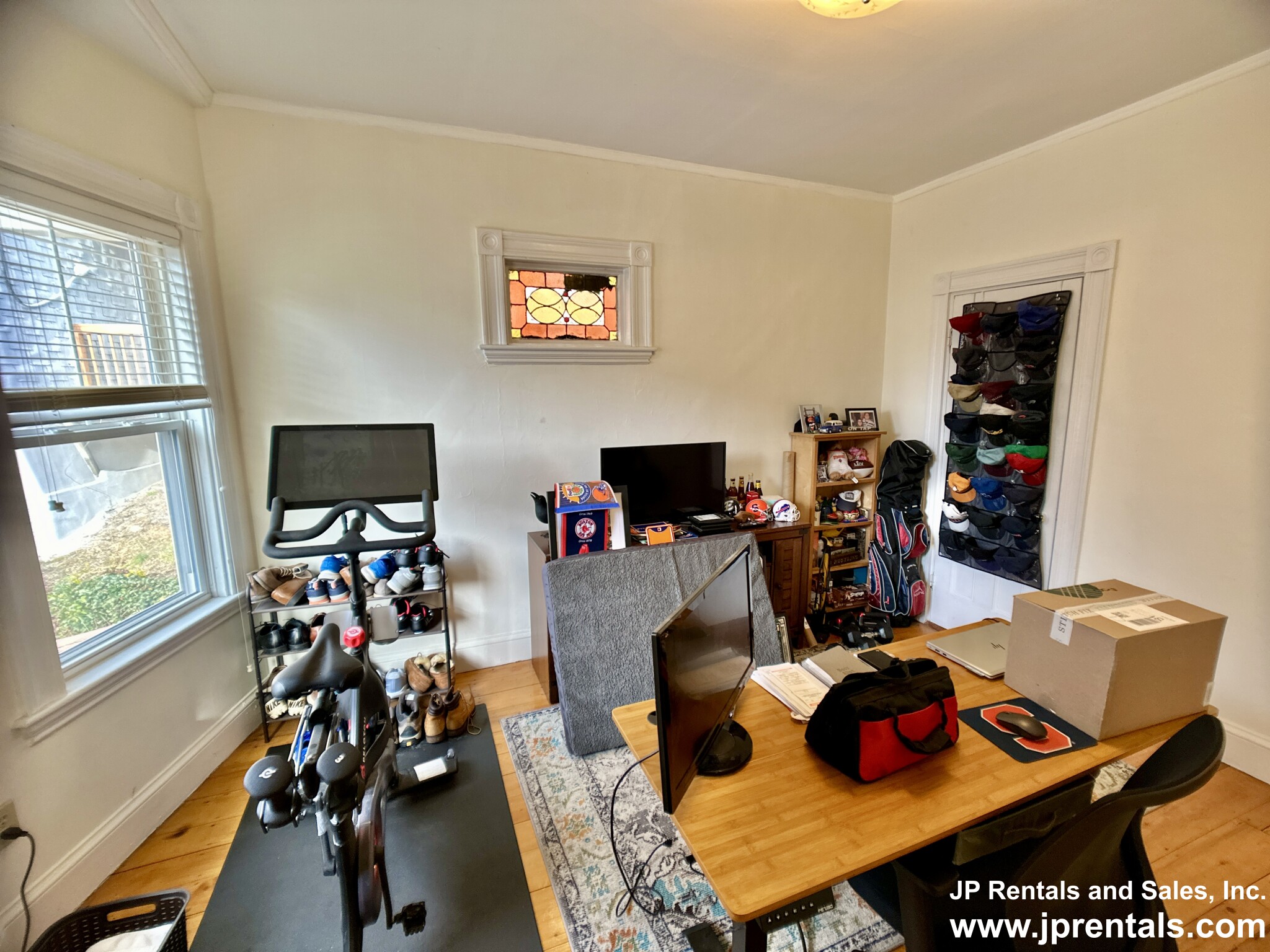 1 Paul Gore Ter, Jamaica Plain