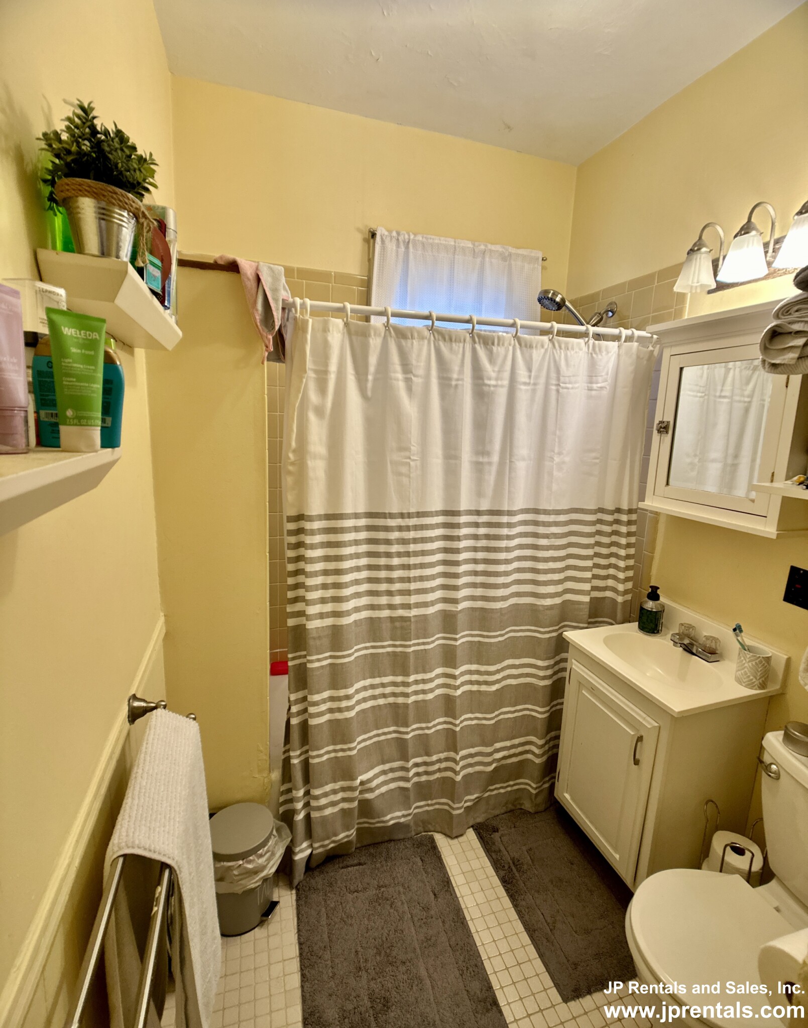 1 Paul Gore Ter, Jamaica Plain