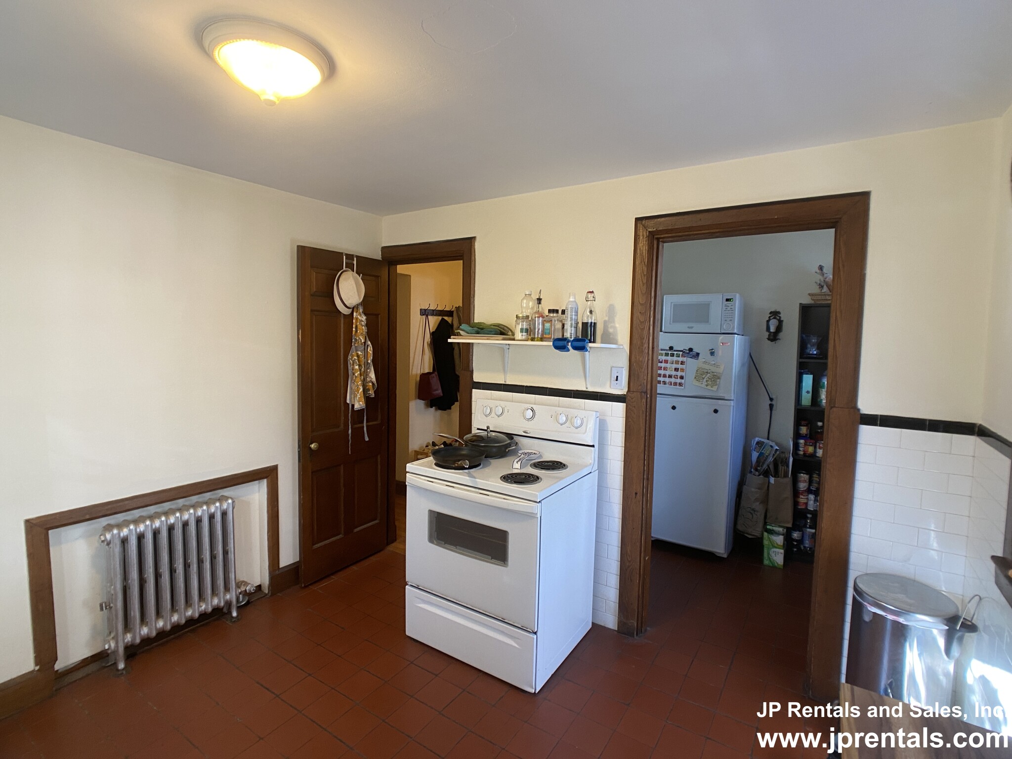 36 Lakeville Rd, Jamaica Plain