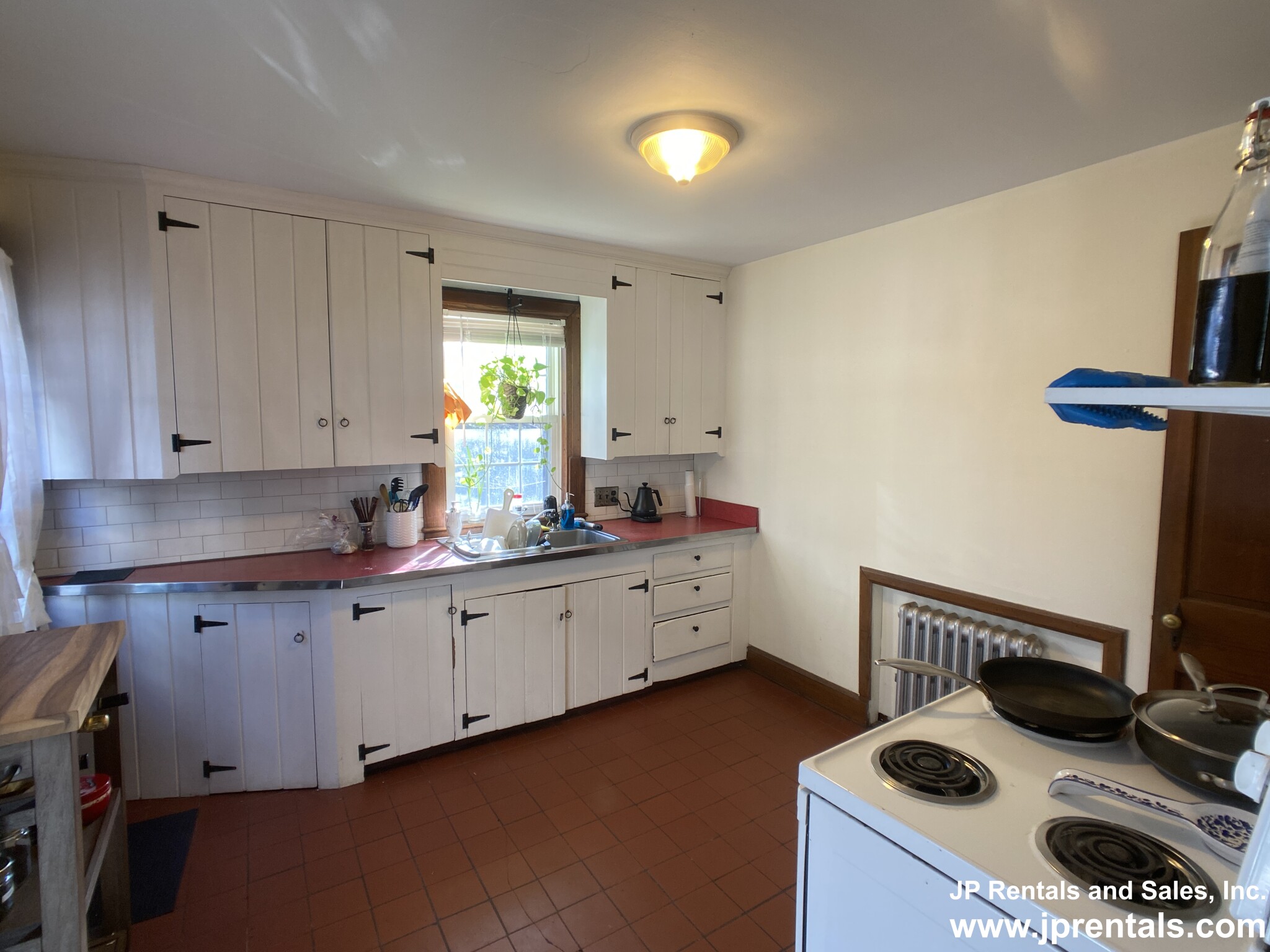 36 Lakeville Rd, Jamaica Plain