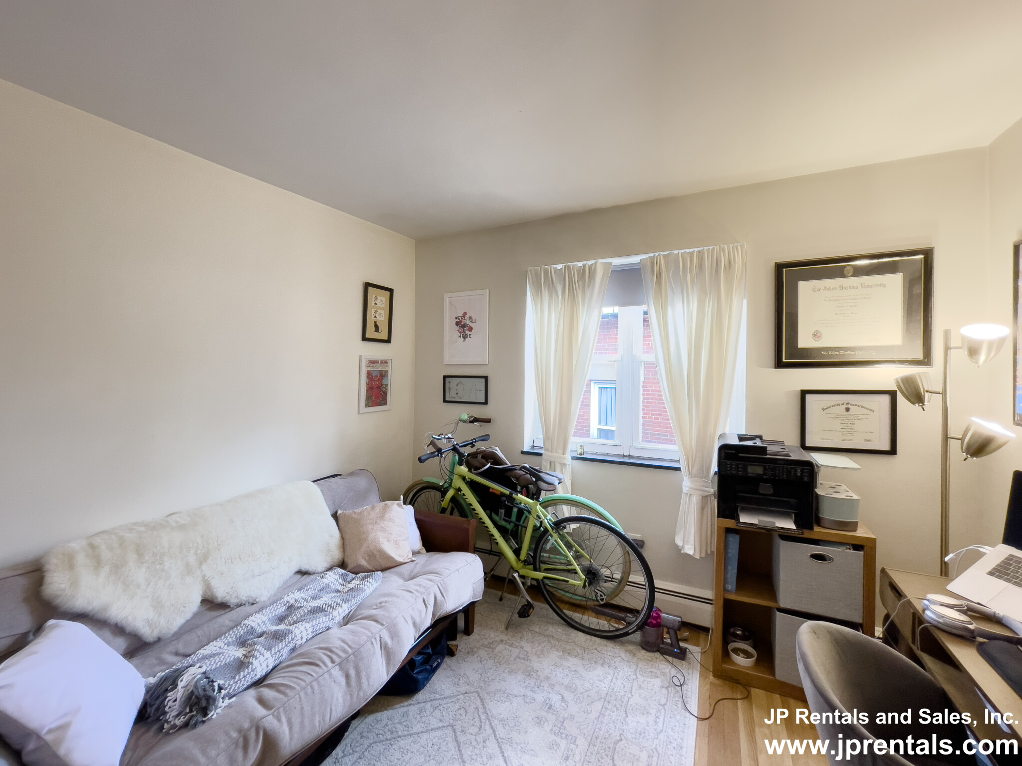 594 Centre St, Jamaica Plain