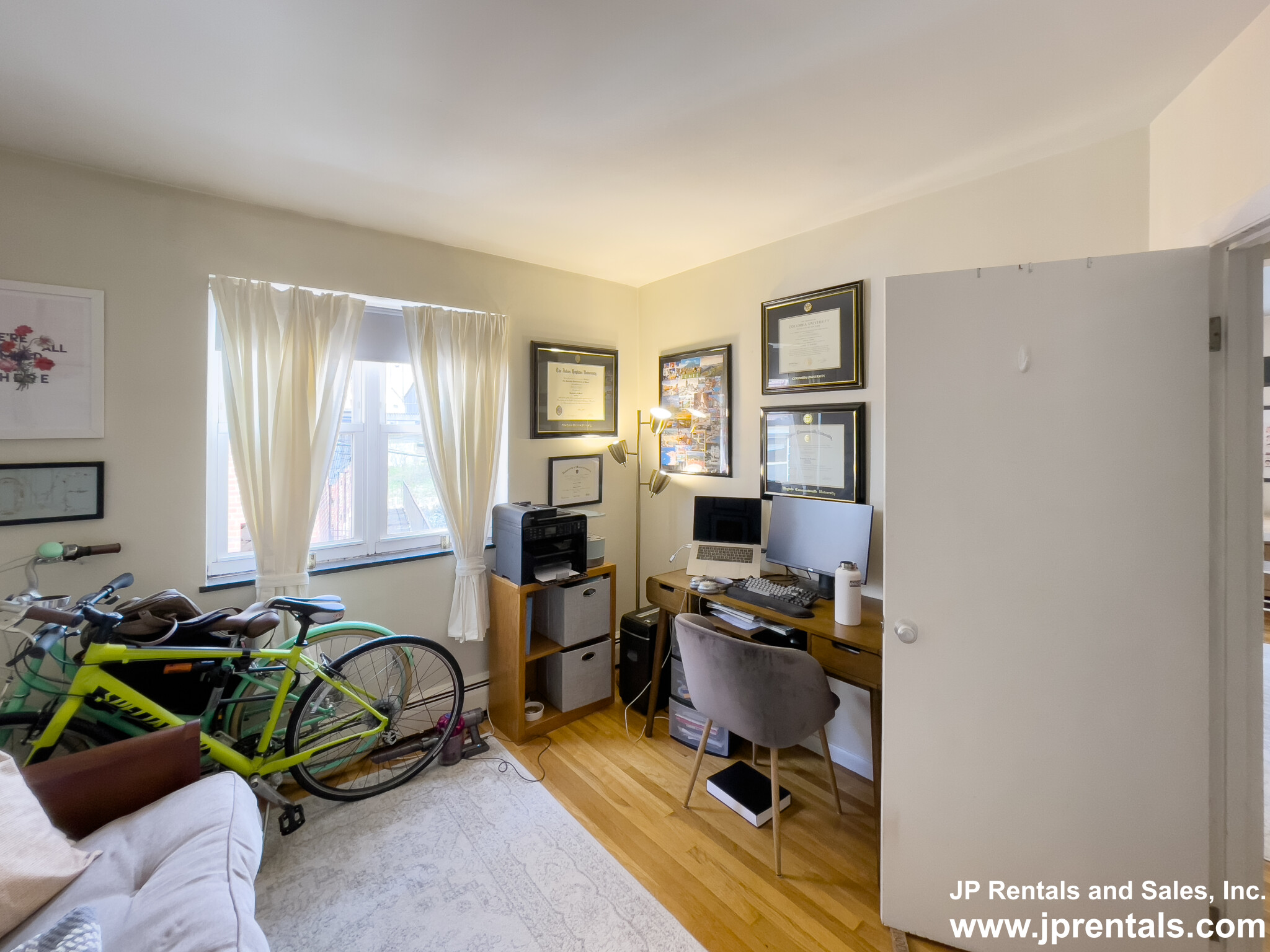 594 Centre St, Jamaica Plain