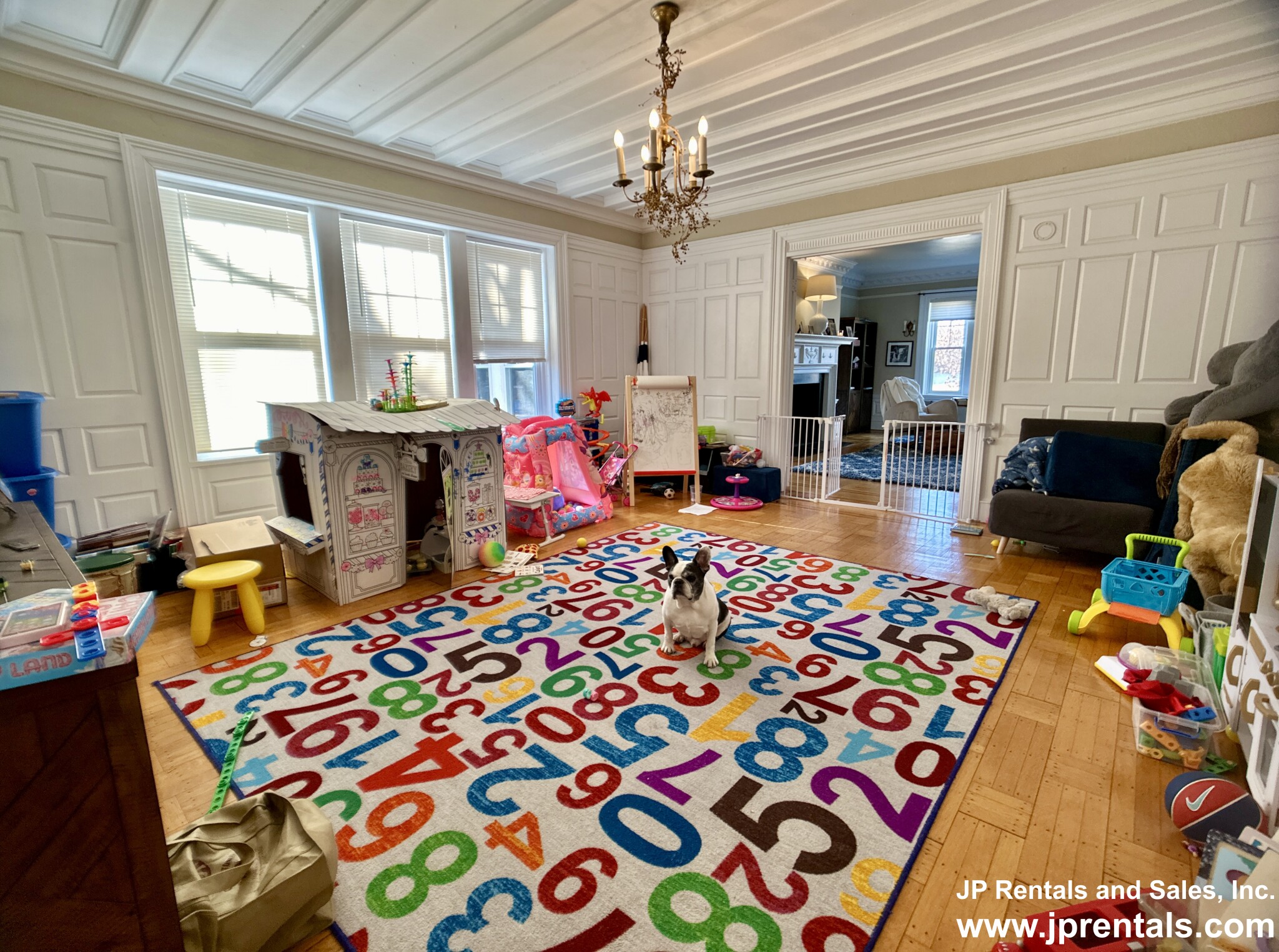 480 Jamaicaway, Jamaica Plain