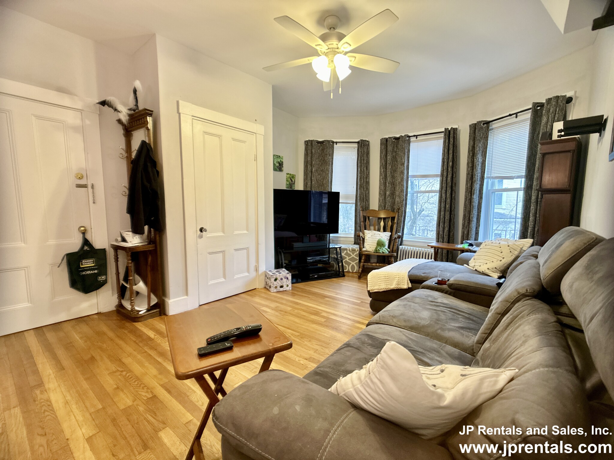 31 Burroughs St, Jamaica Plain