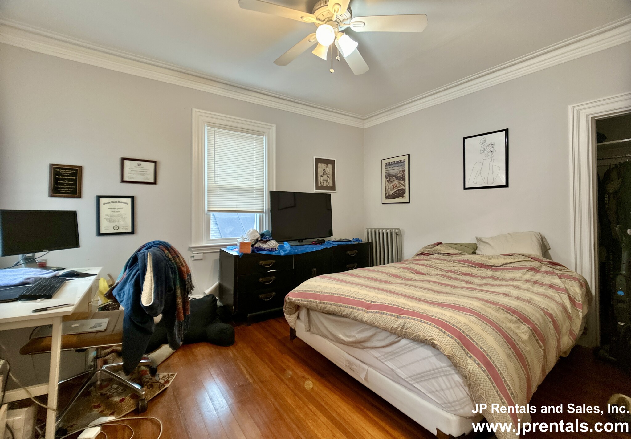 49 Burroughs St, Jamaica Plain