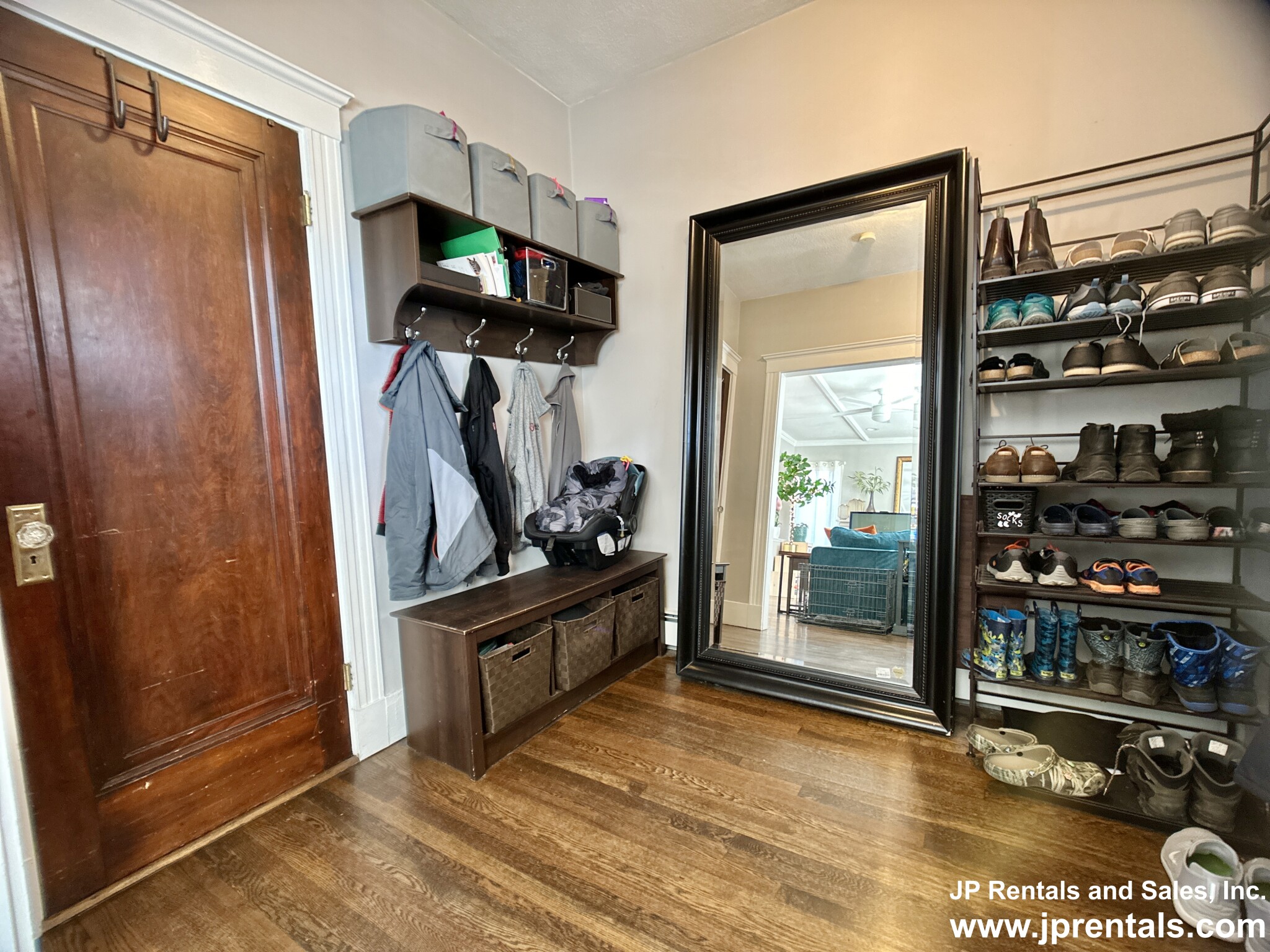 37 Goodrich Rd, Jamaica Plain