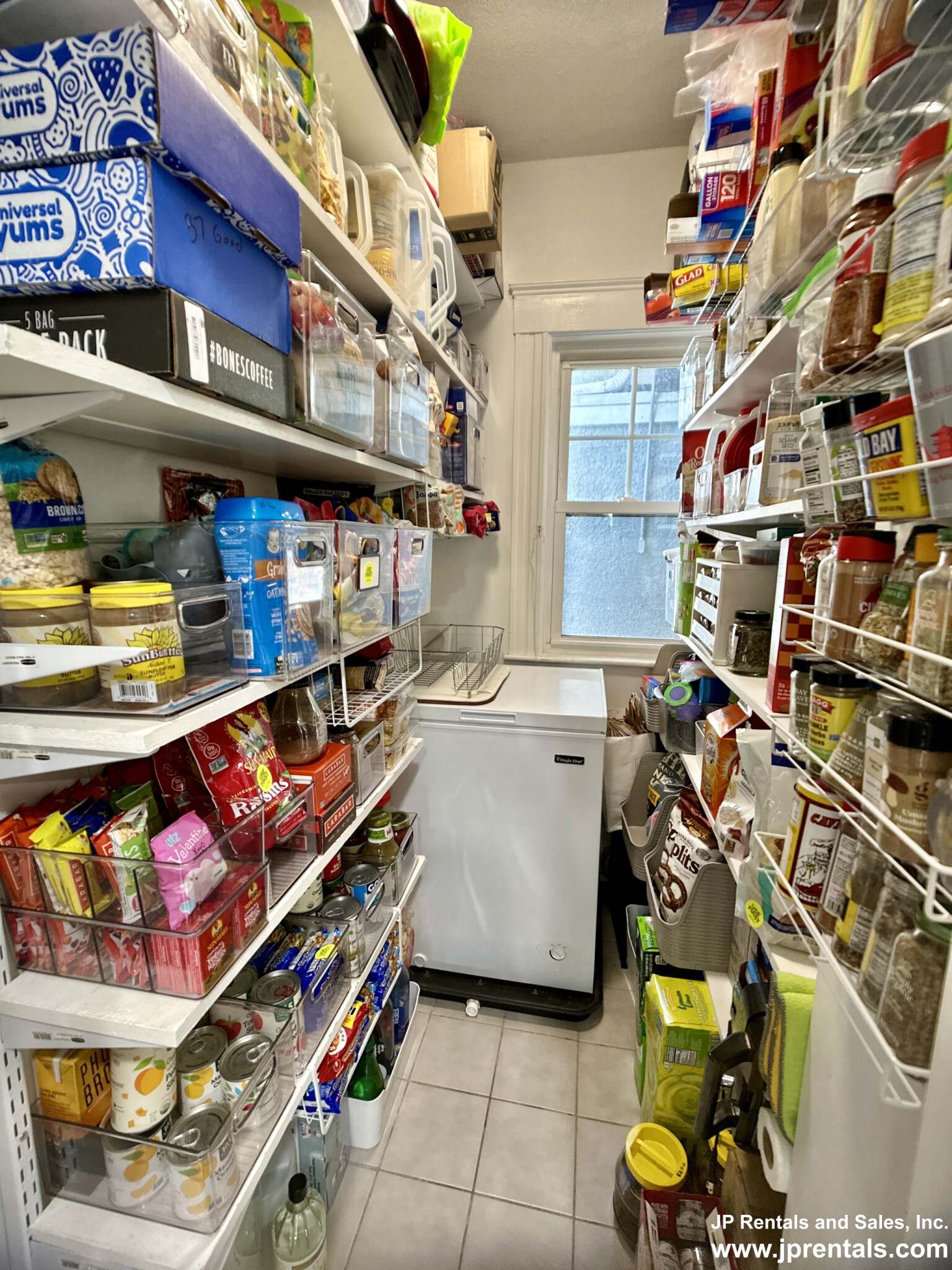 37 Goodrich Rd, Jamaica Plain