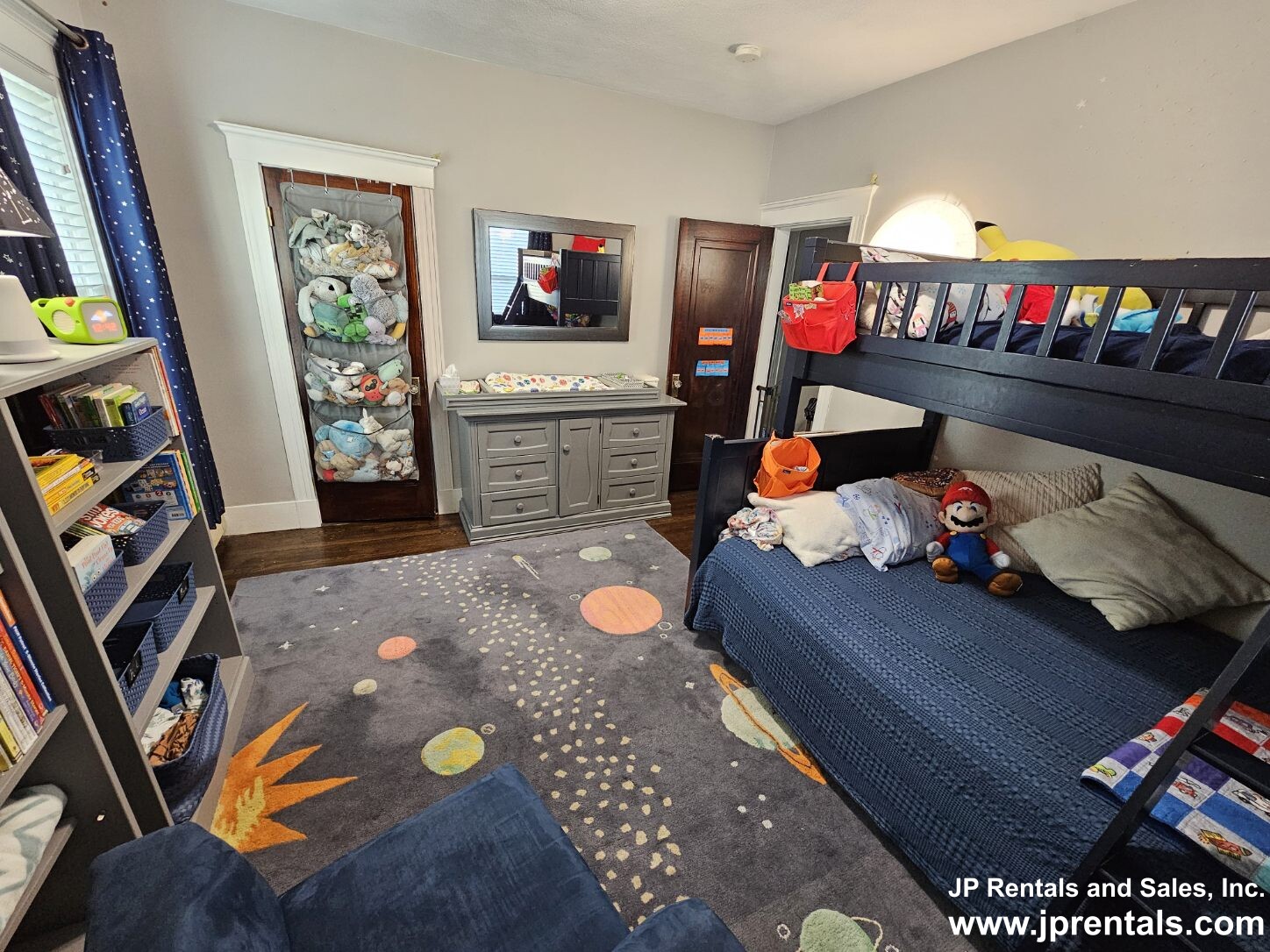 37 Goodrich Rd, Jamaica Plain