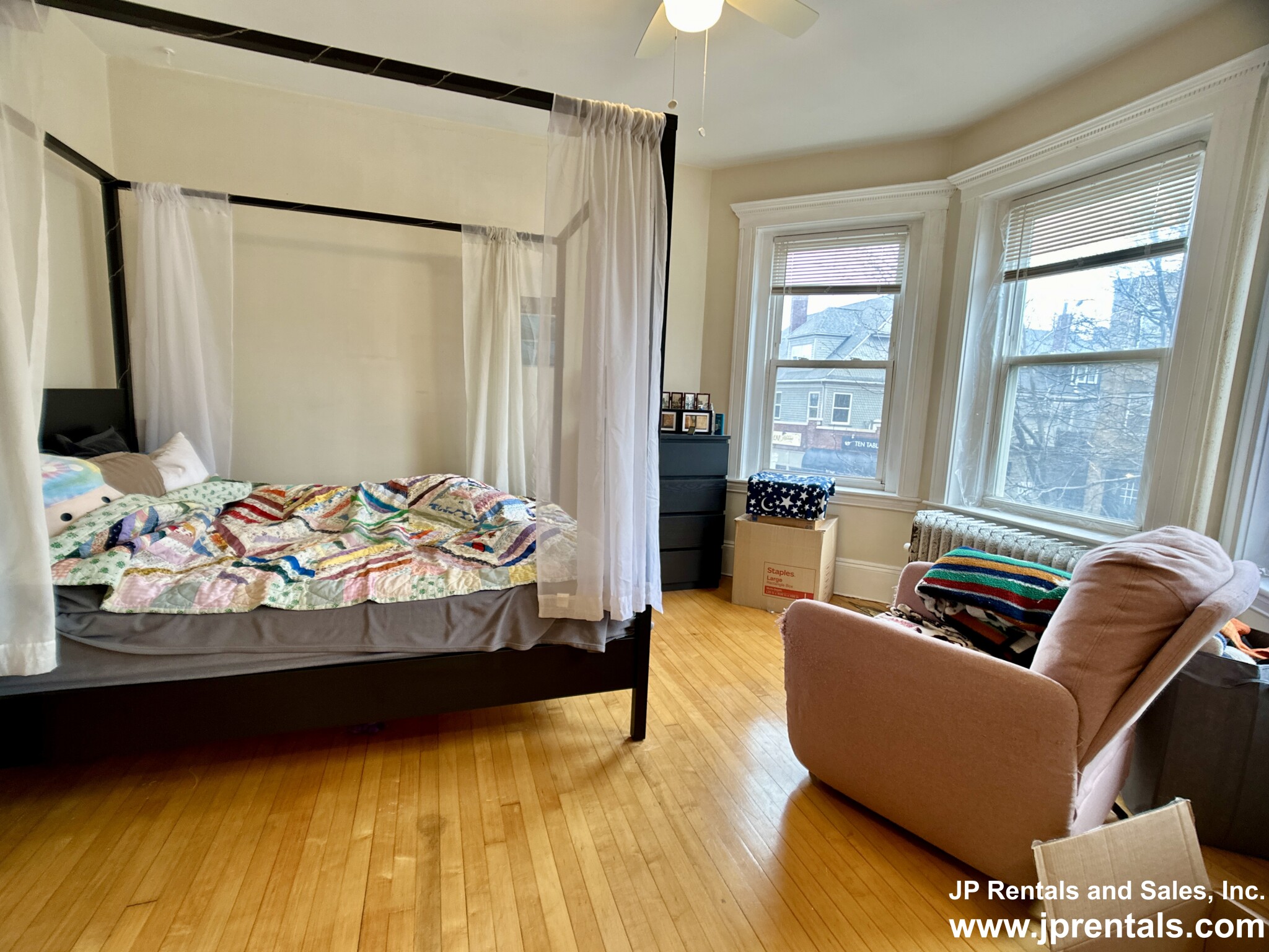 590 Centre St, Jamaica Plain