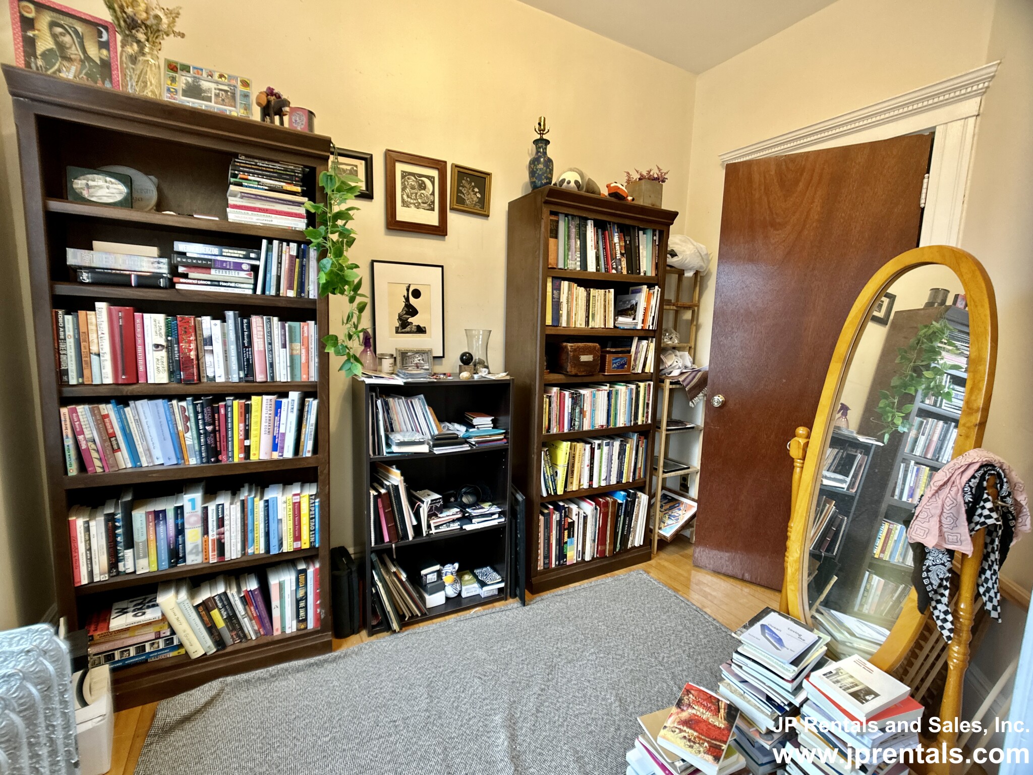 590 Centre St, Jamaica Plain