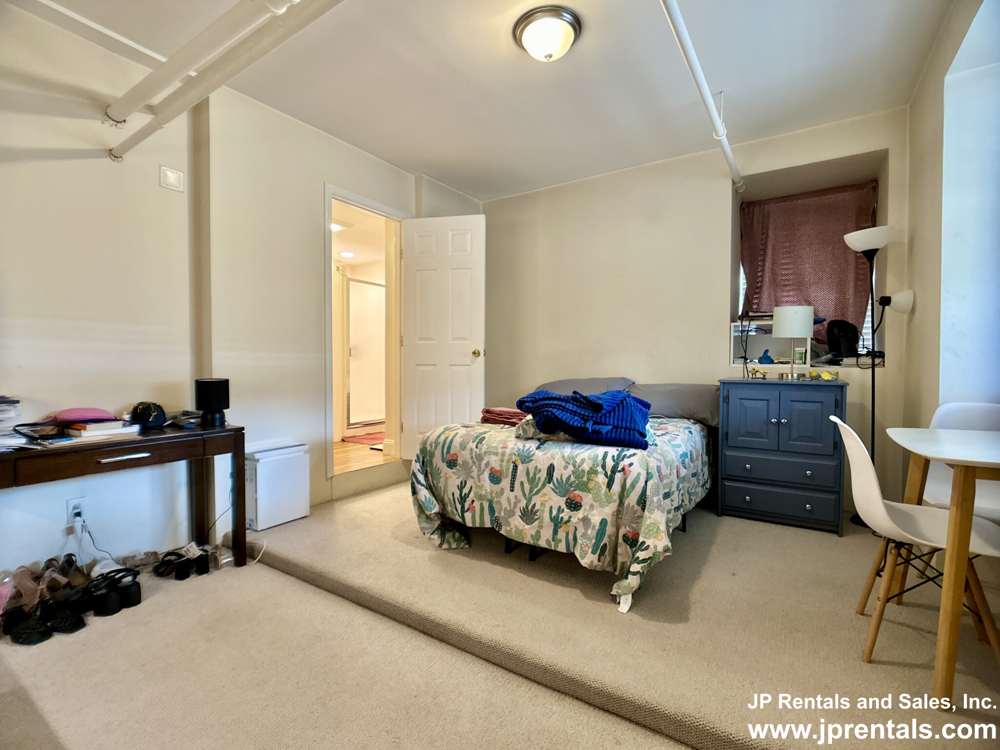 316 Tappan St, Aspinwall Hill