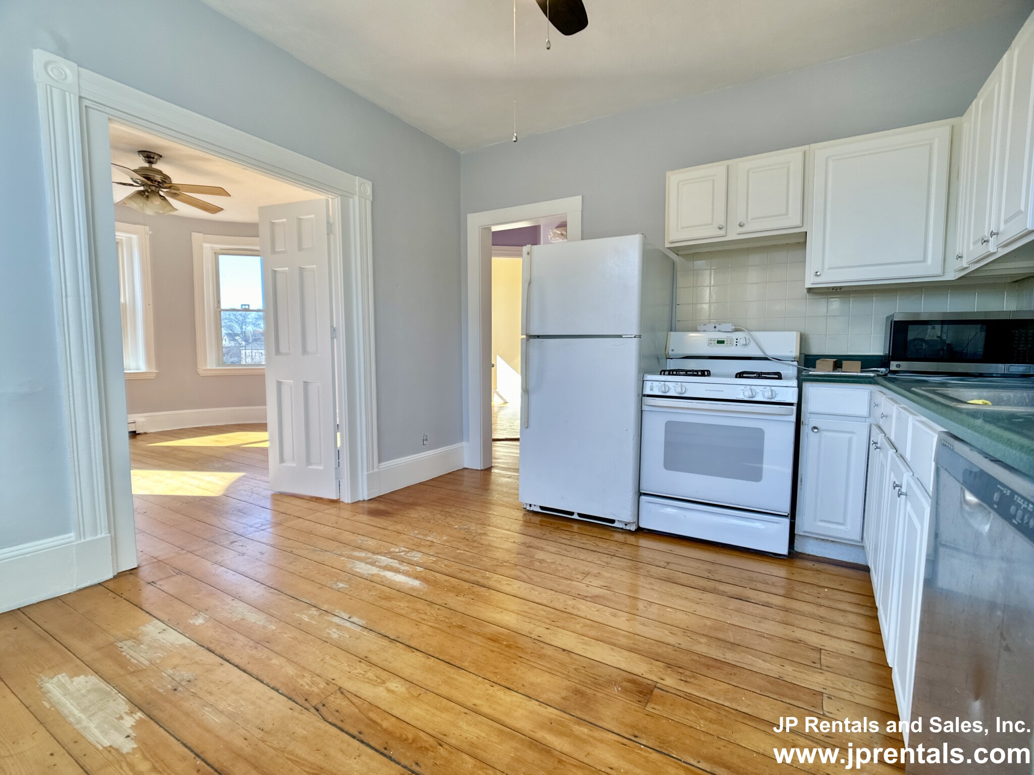 124 Day St, Jamaica Plain