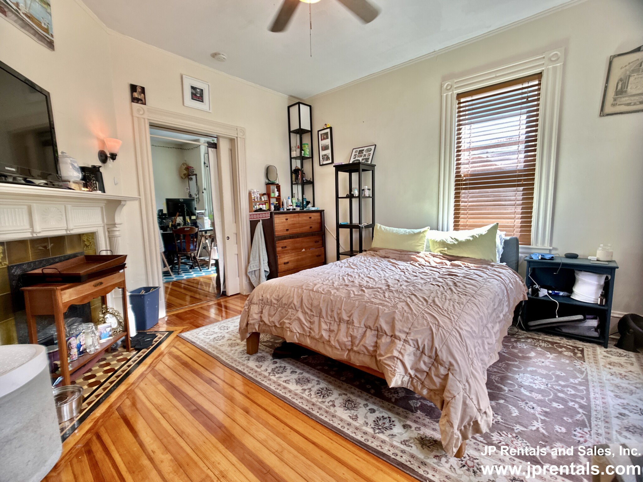 98 Paul Gore St, Jamaica Plain