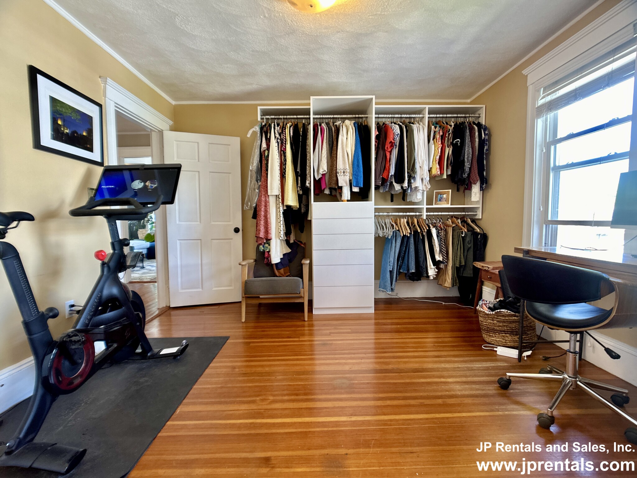 49 Florence St, Roslindale