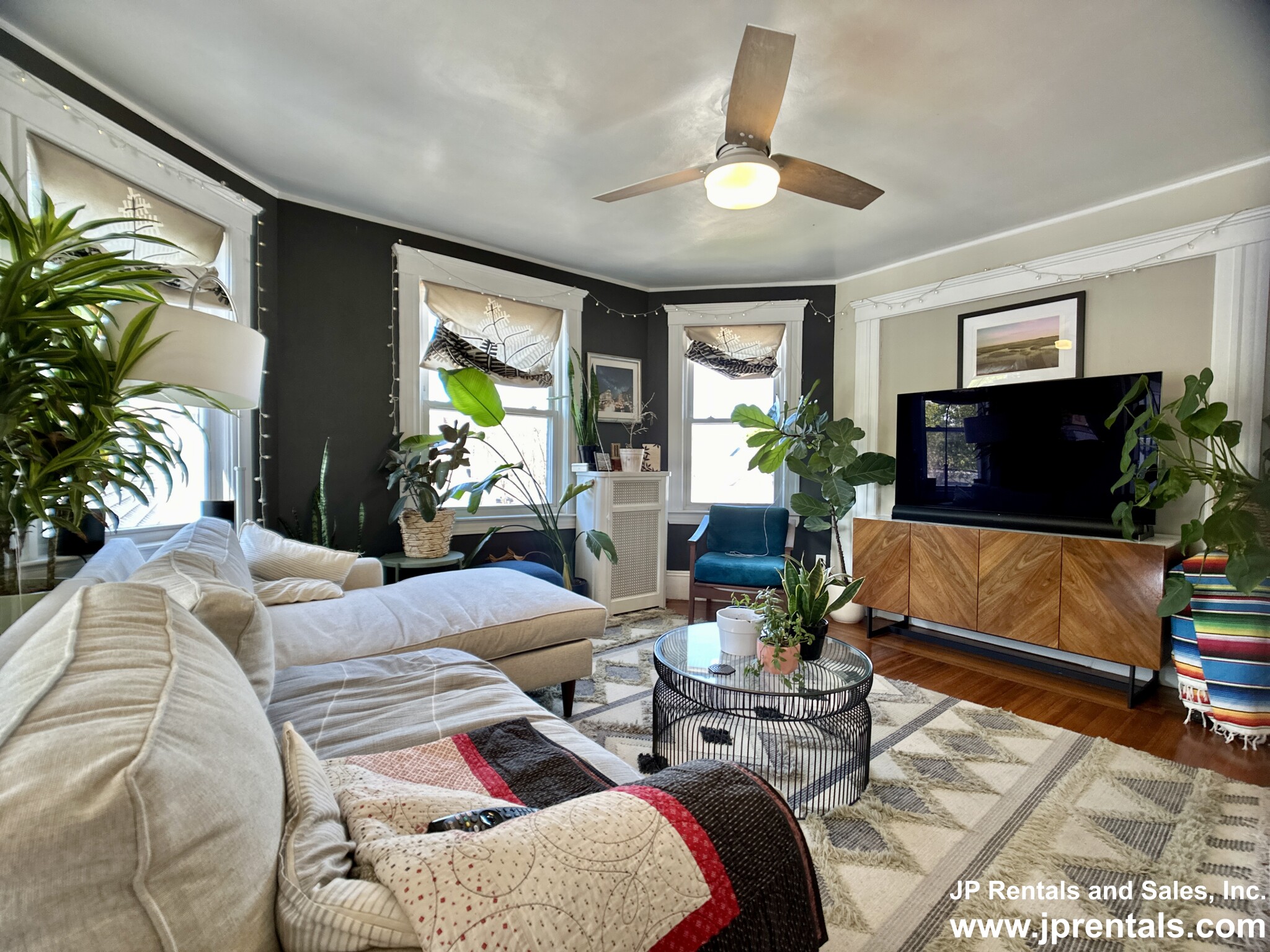 49 Florence St, Roslindale