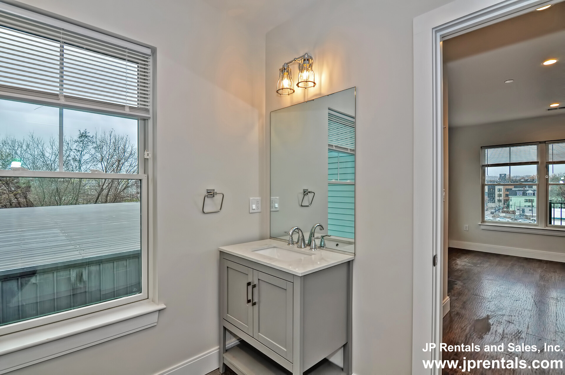 76 Stonley Rd, Jamaica Plain