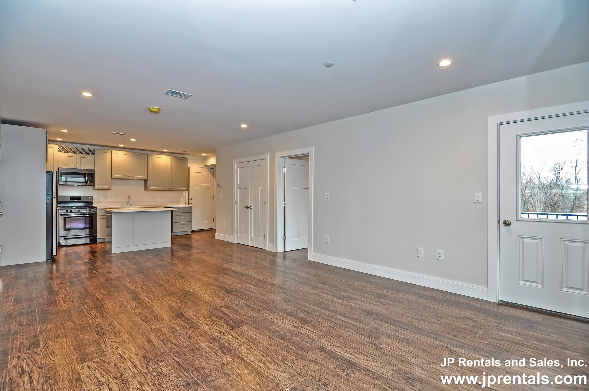 76 Stonley Rd, Jamaica Plain