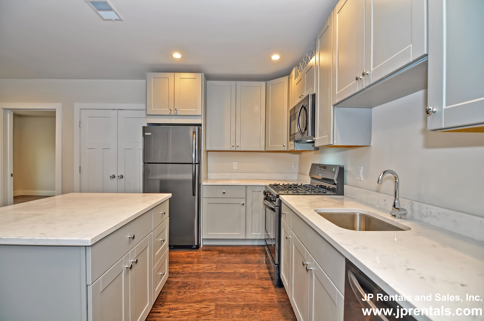 76 Stonley Rd, Jamaica Plain