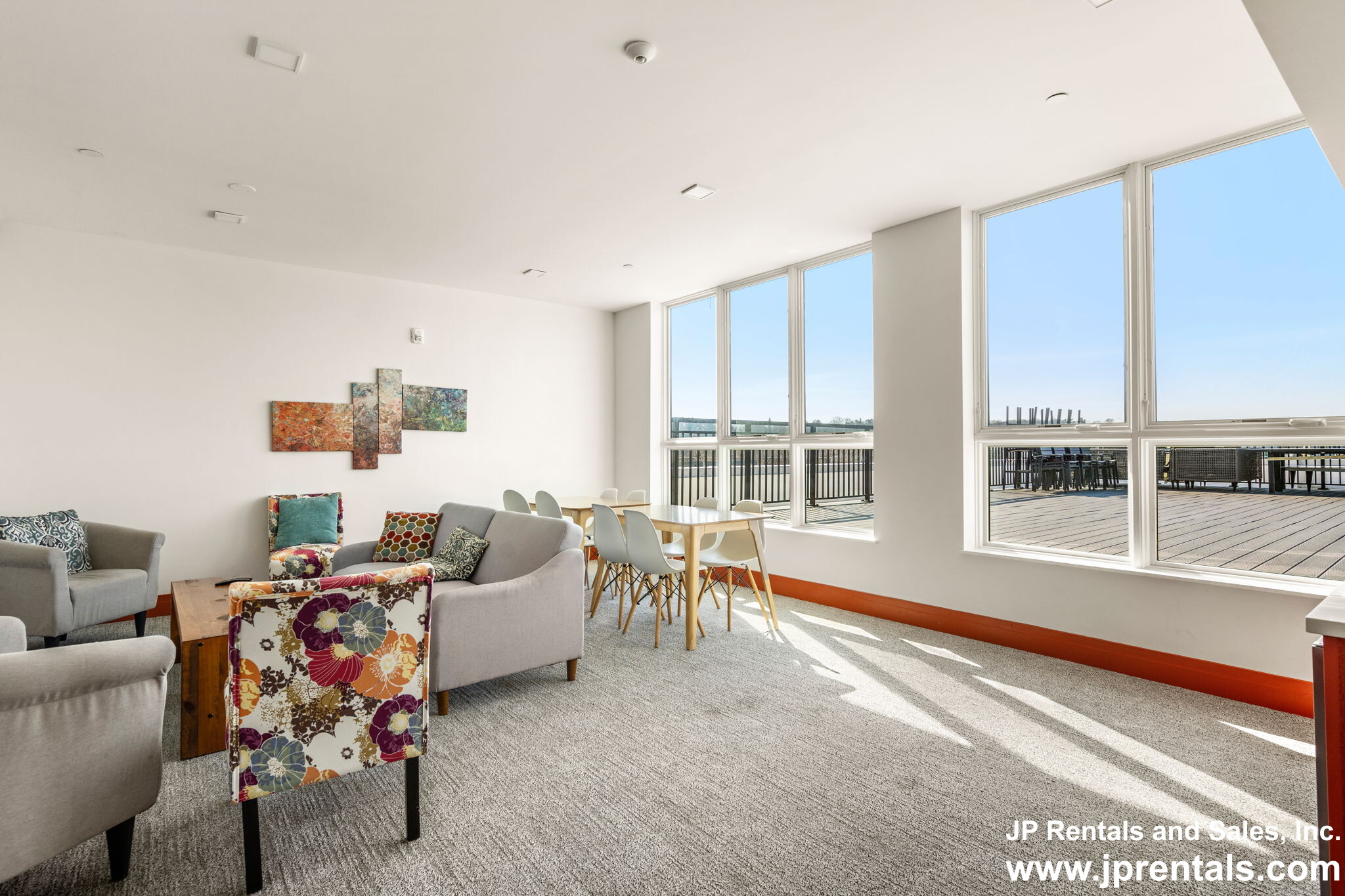 3531 Washington St, Jamaica Plain