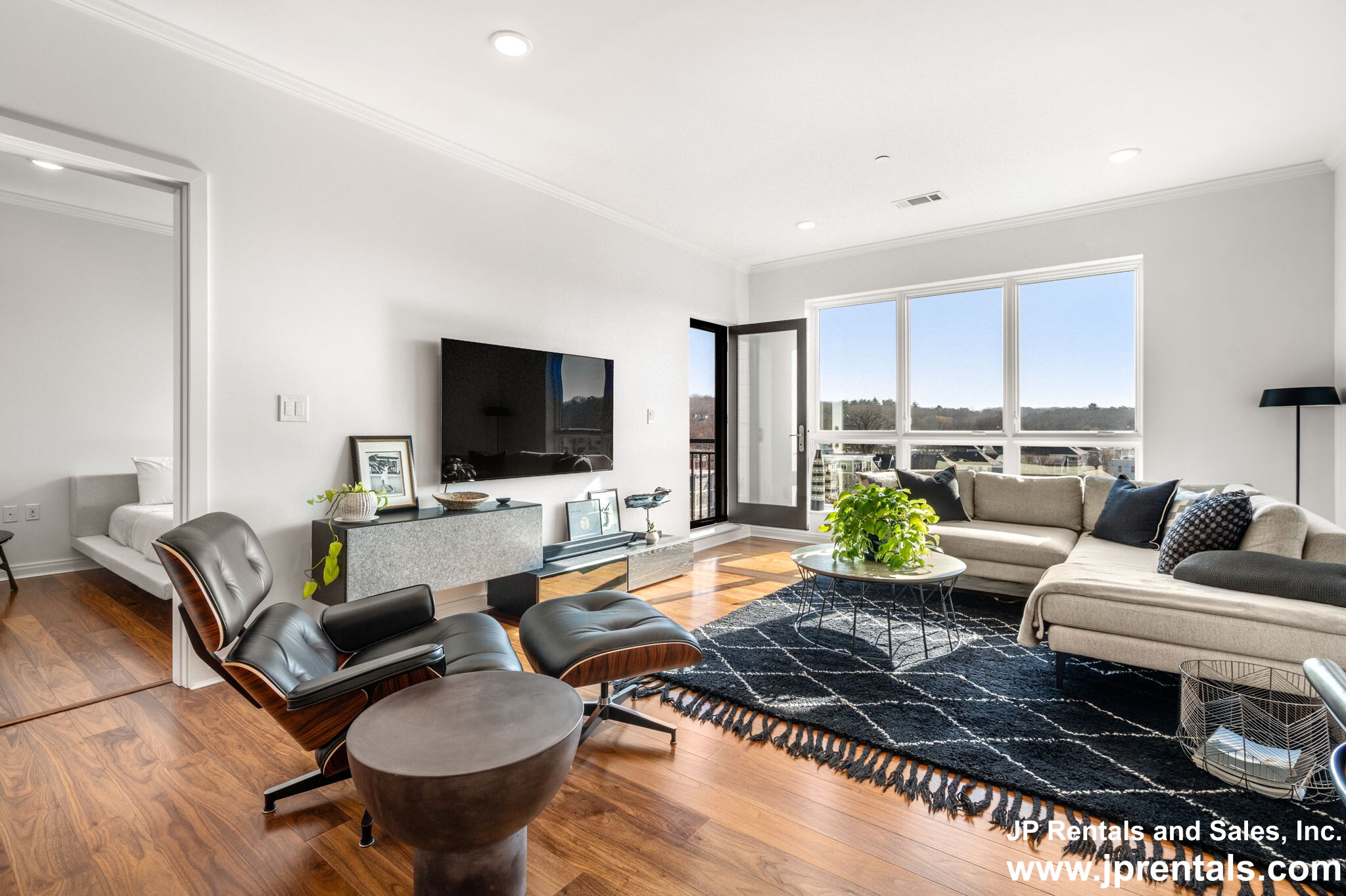 3531 Washington St, Jamaica Plain