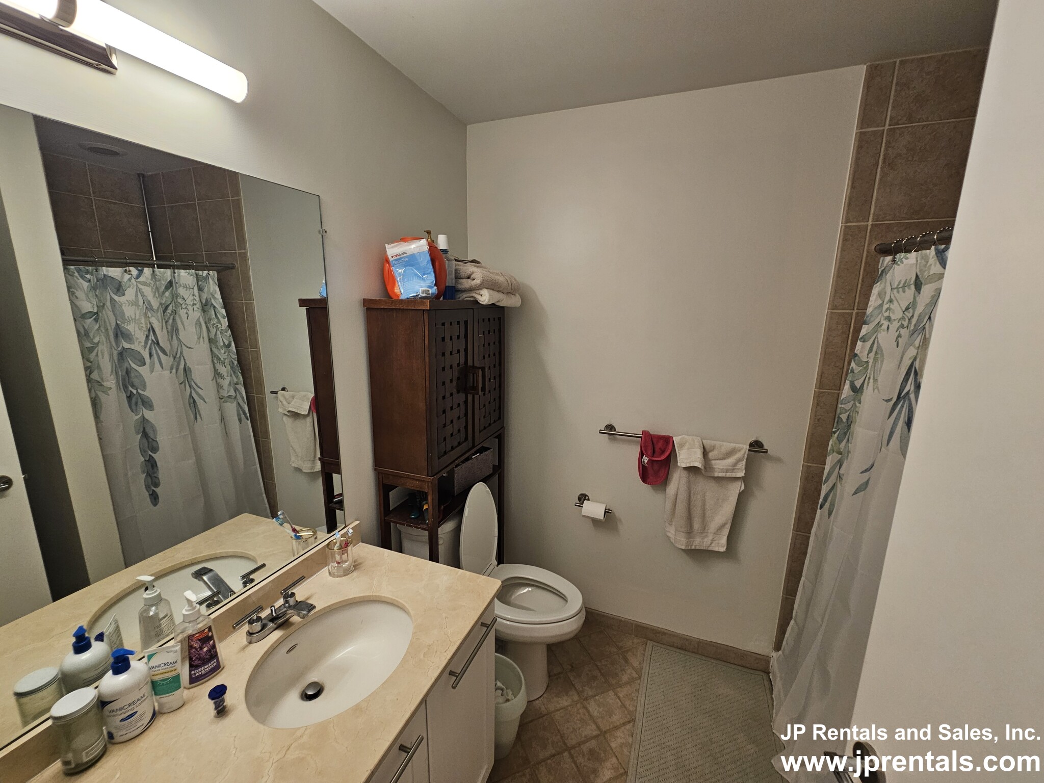 99 Chestnut Hill Ave, Brighton