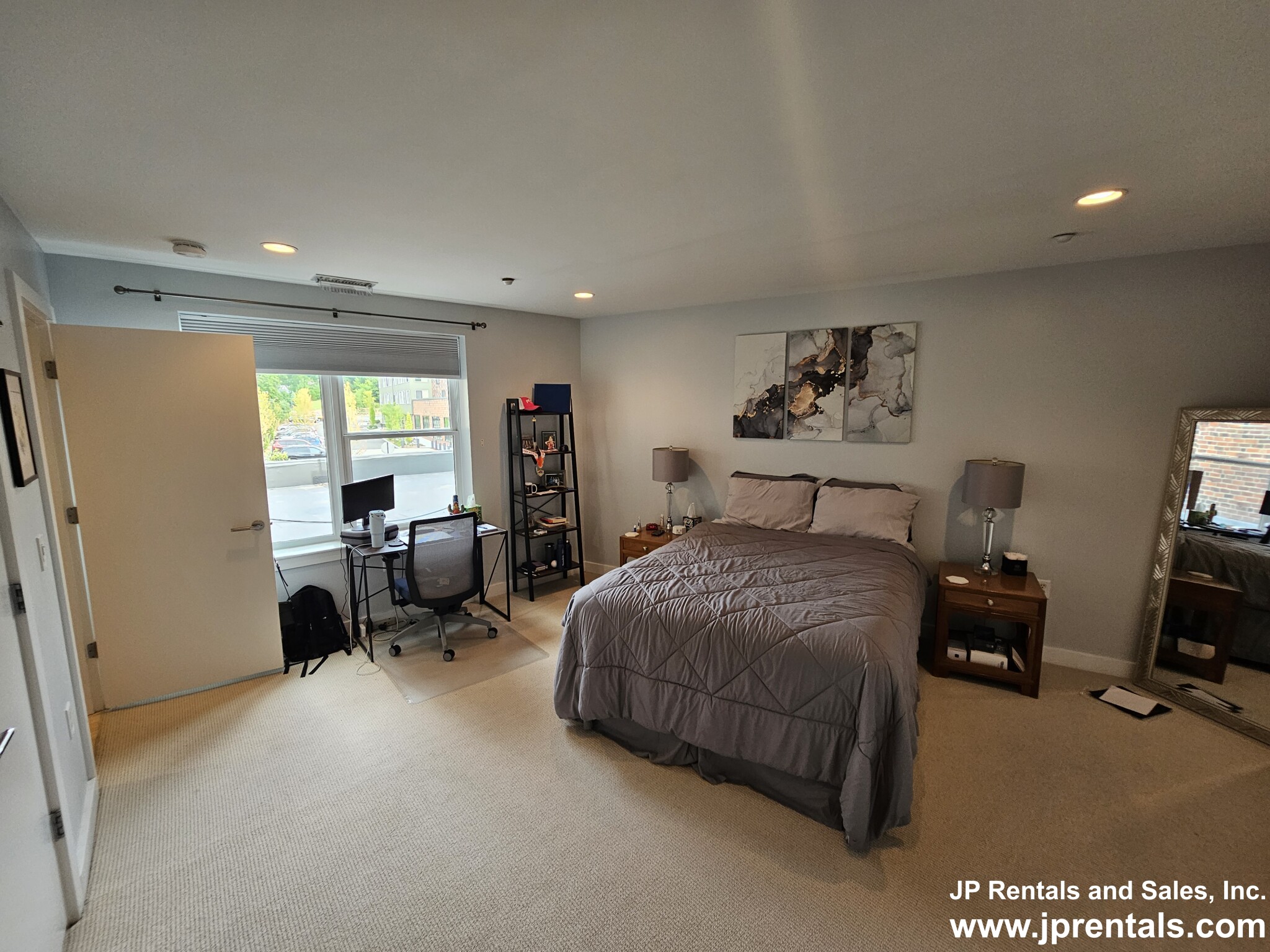 99 Chestnut Hill Ave, Brighton