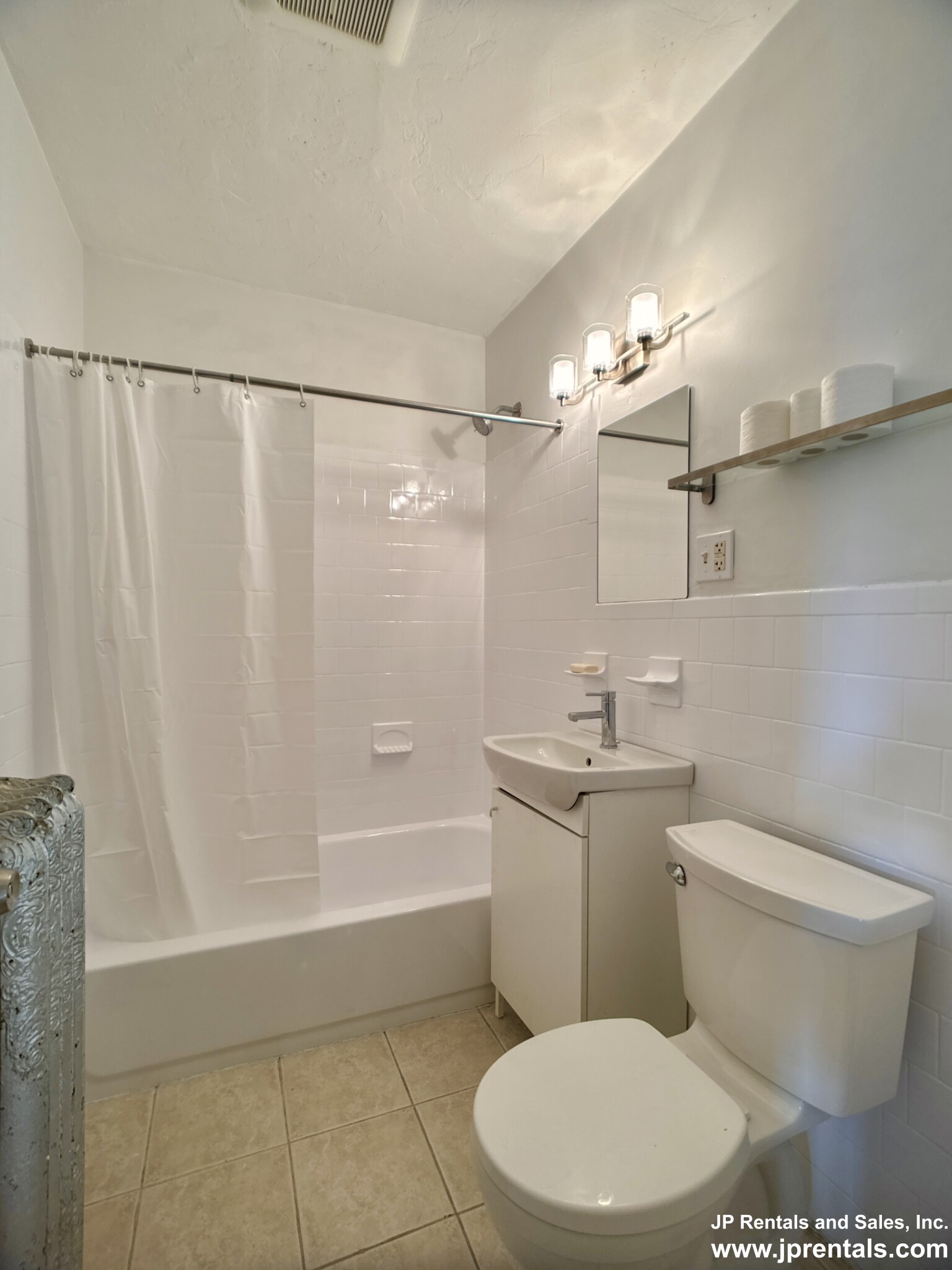 20 Egleston St, Jamaica Plain