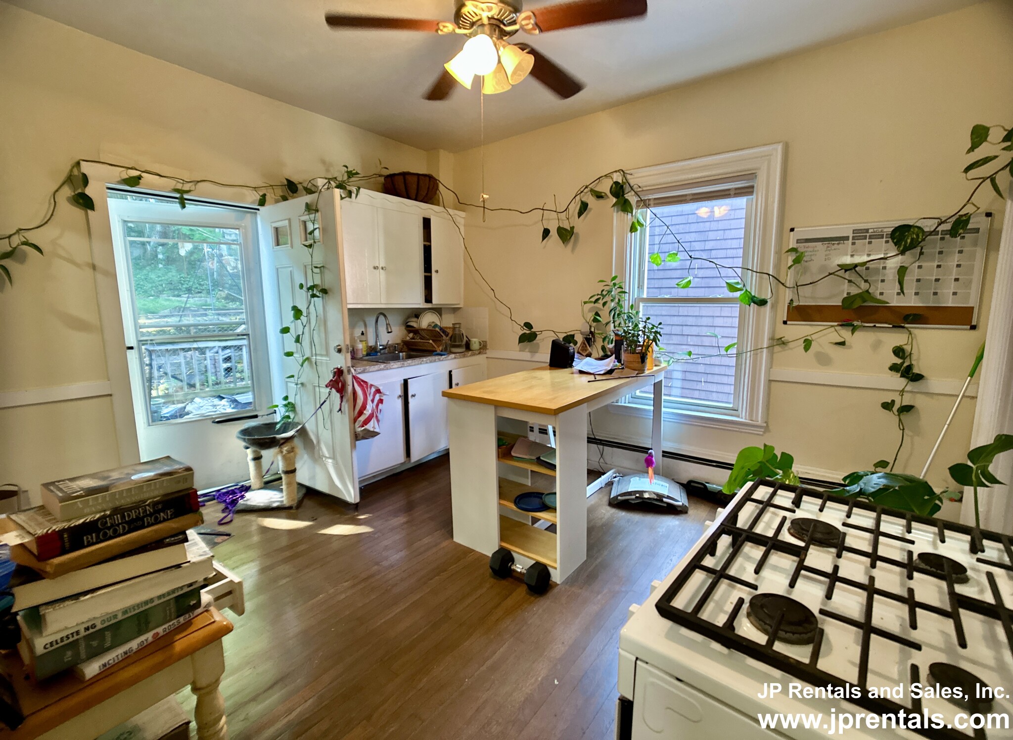 388 Centre St, Jamaica Plain