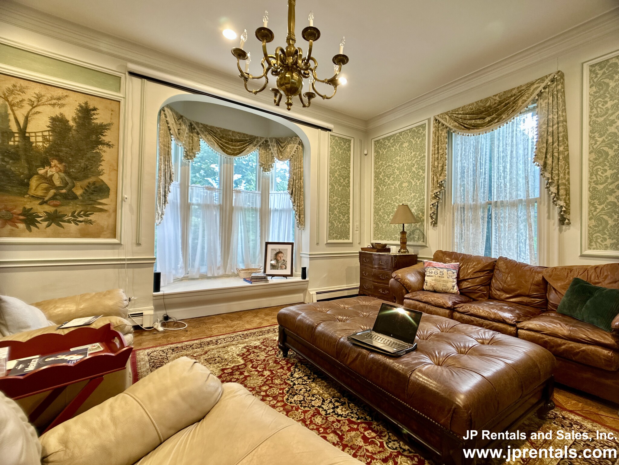 61 Pond St, Jamaica Plain